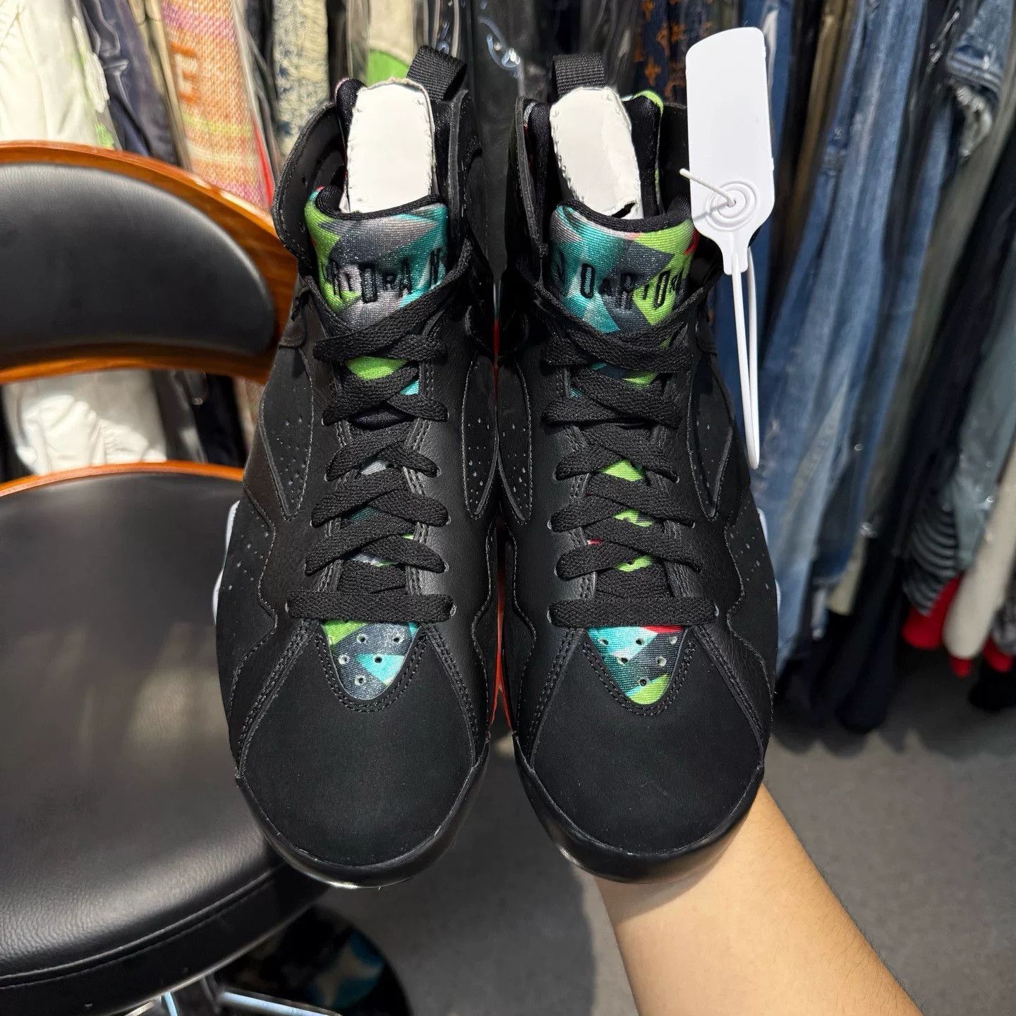 Nike Nike AJ7 Lowtop Sneakers 41 Men Size US 8.5 / EU 41-42 - 5 Thumbnail