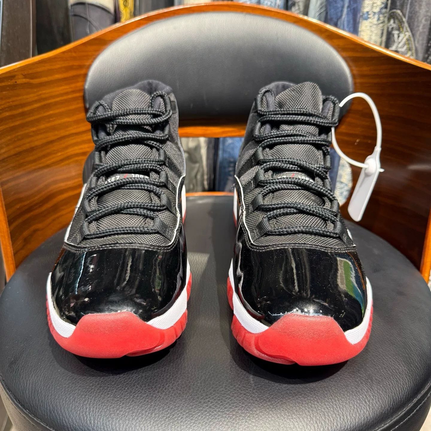 Nike Nike AJ11 Black Lowtop Sneakers 44.5 Men Size US 11 / EU 44 - 2 Thumbnail