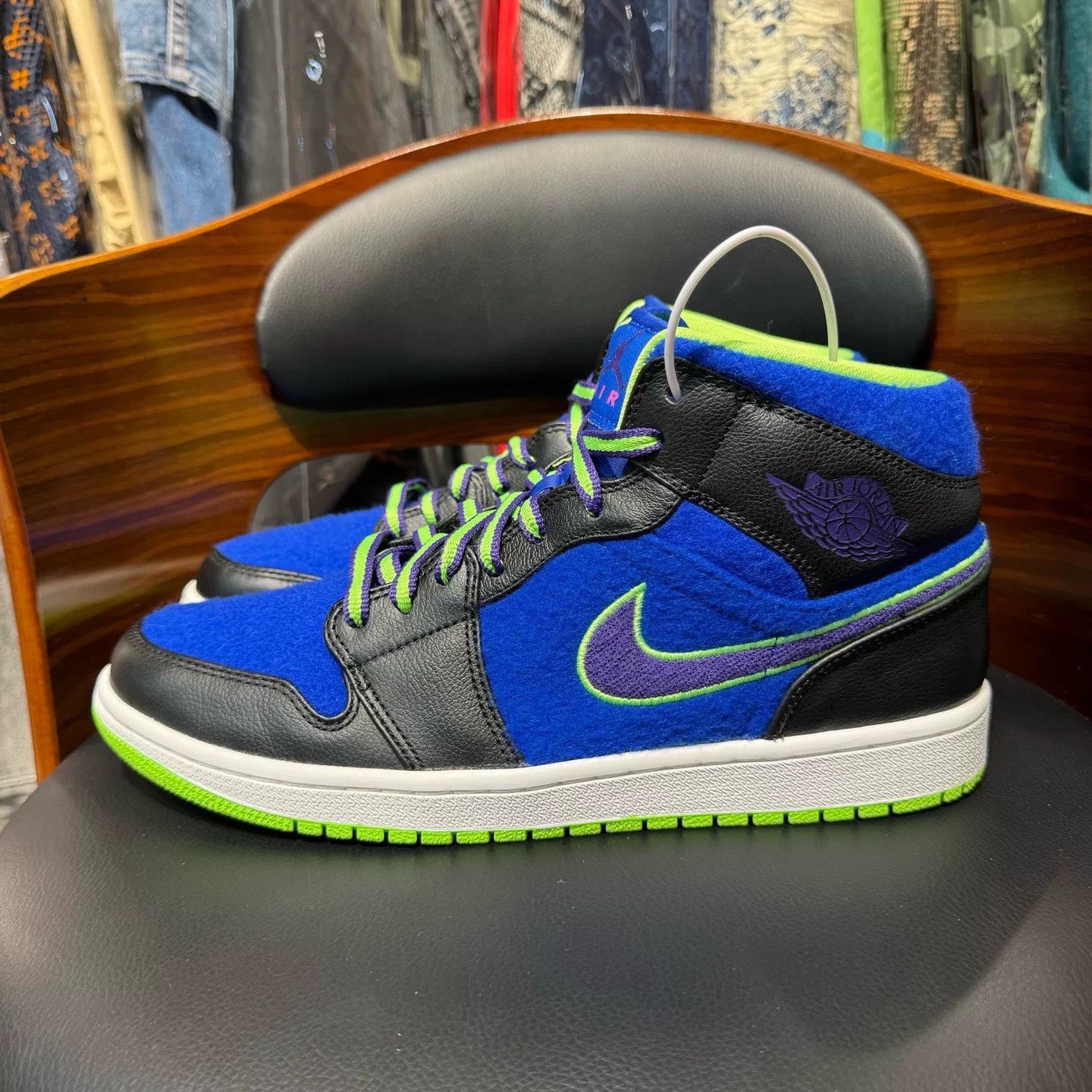 Nike Nike AJ1 Blue Lowtop Sneakers 44.5 Men Size US 11 / EU 44 - 6 Thumbnail