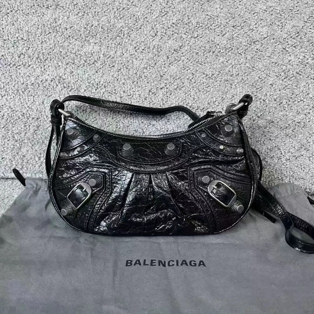 Balenciaga Balenciaga Black Shoulder Bag Women Size ONE SIZE - 2 Thumbnail