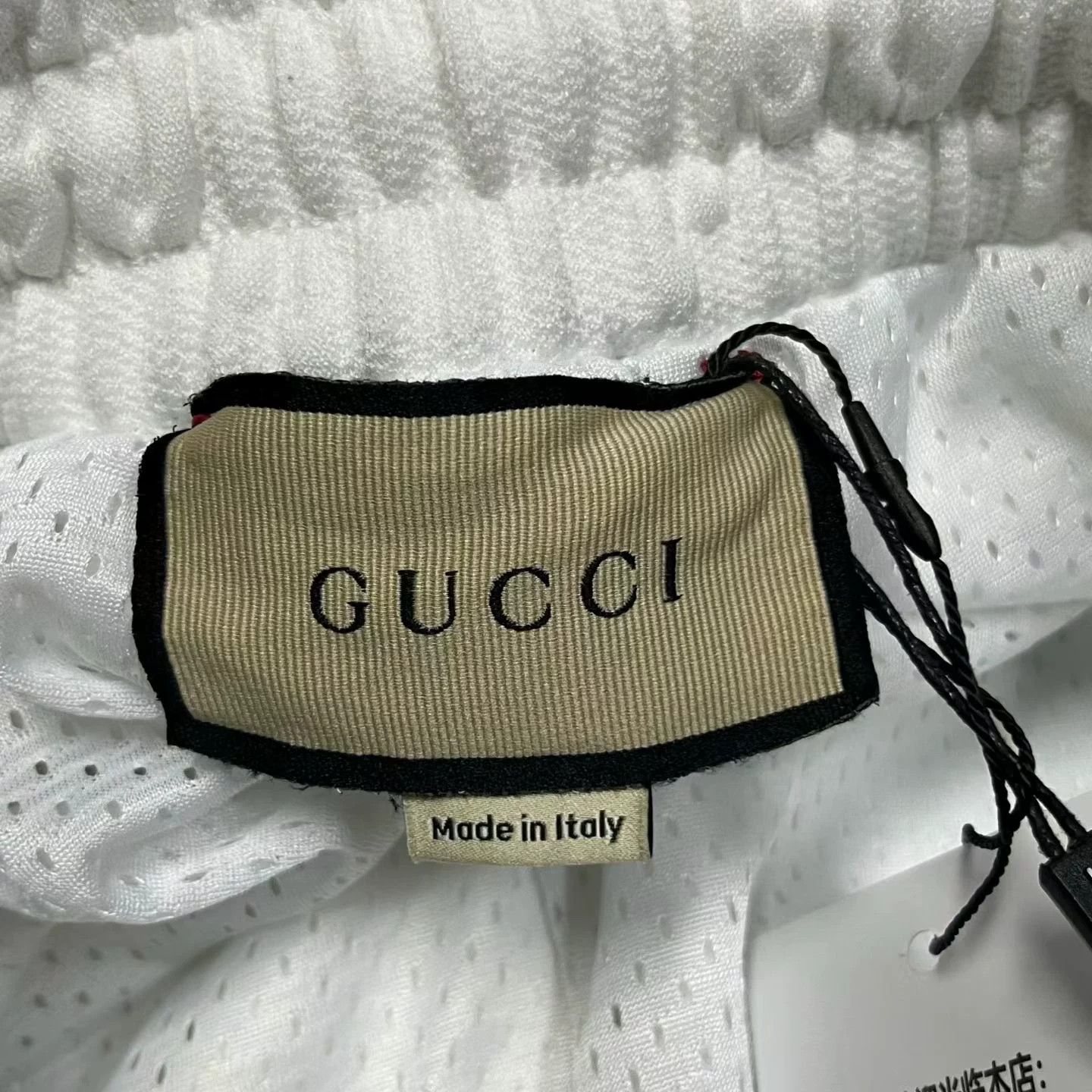 Gucci Gucci Casual White T-Shirt S Women Size S / US 4 / IT 40 - 2 Thumbnail