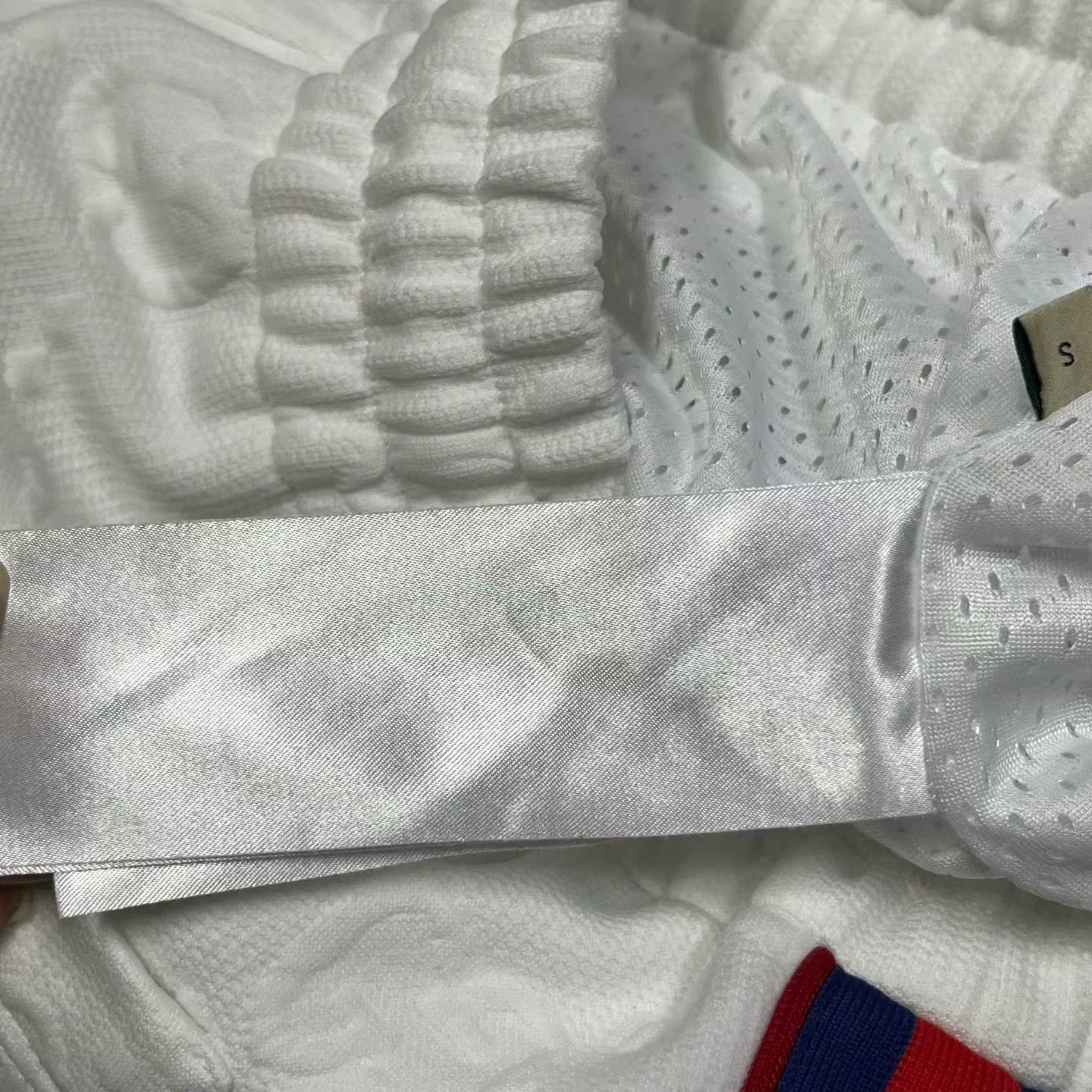Gucci Gucci Casual White T-Shirt S Women Size S / US 4 / IT 40 - 3 Thumbnail