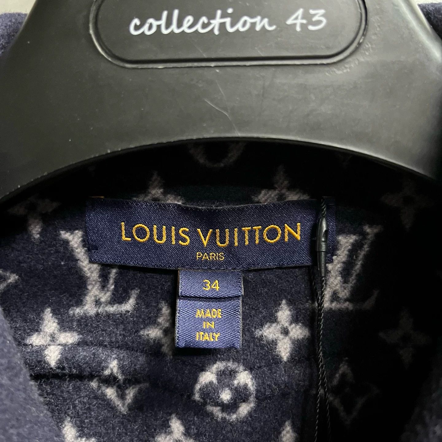Louis Vuitton Louis Vuitton Printed Cropped Blue T-Shirt 34 Women Size XS / US 0-2 / IT 36-38 - 2 Thumbnail