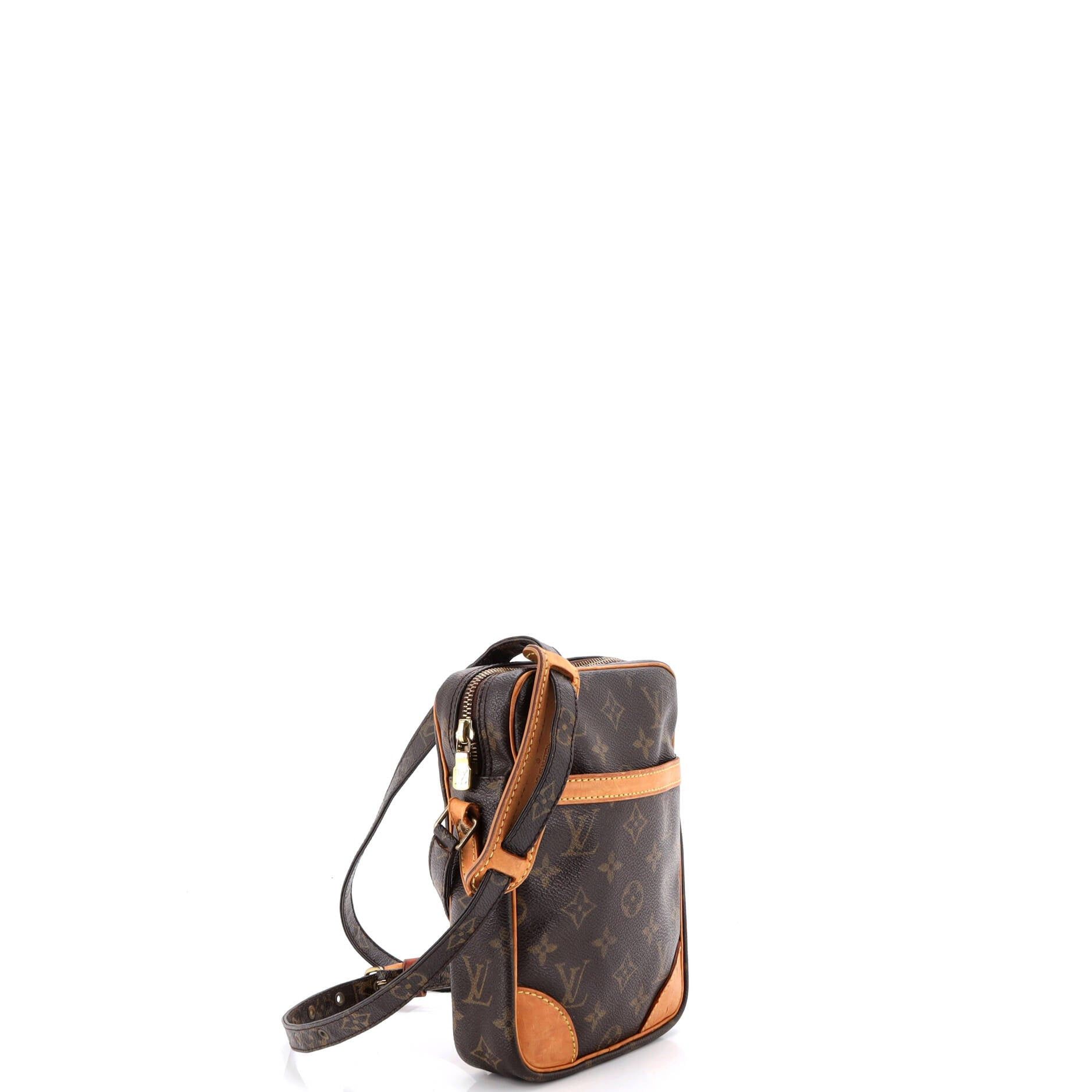 Louis Vuitton Danube Handbag Size ONE SIZE - 2 Thumbnail
