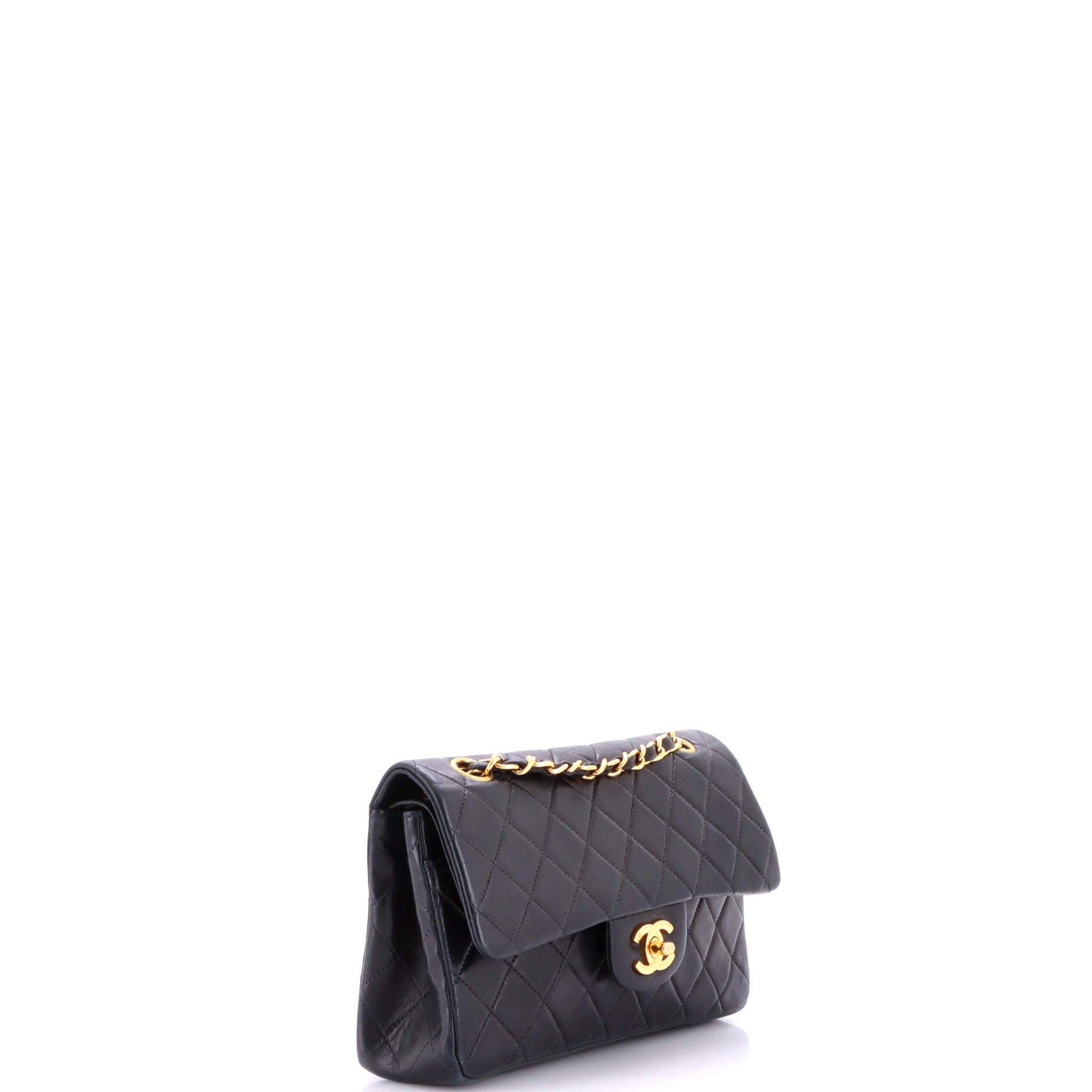 Chanel Vintage Classic Double Flap Bag Size ONE SIZE - 2 Thumbnail