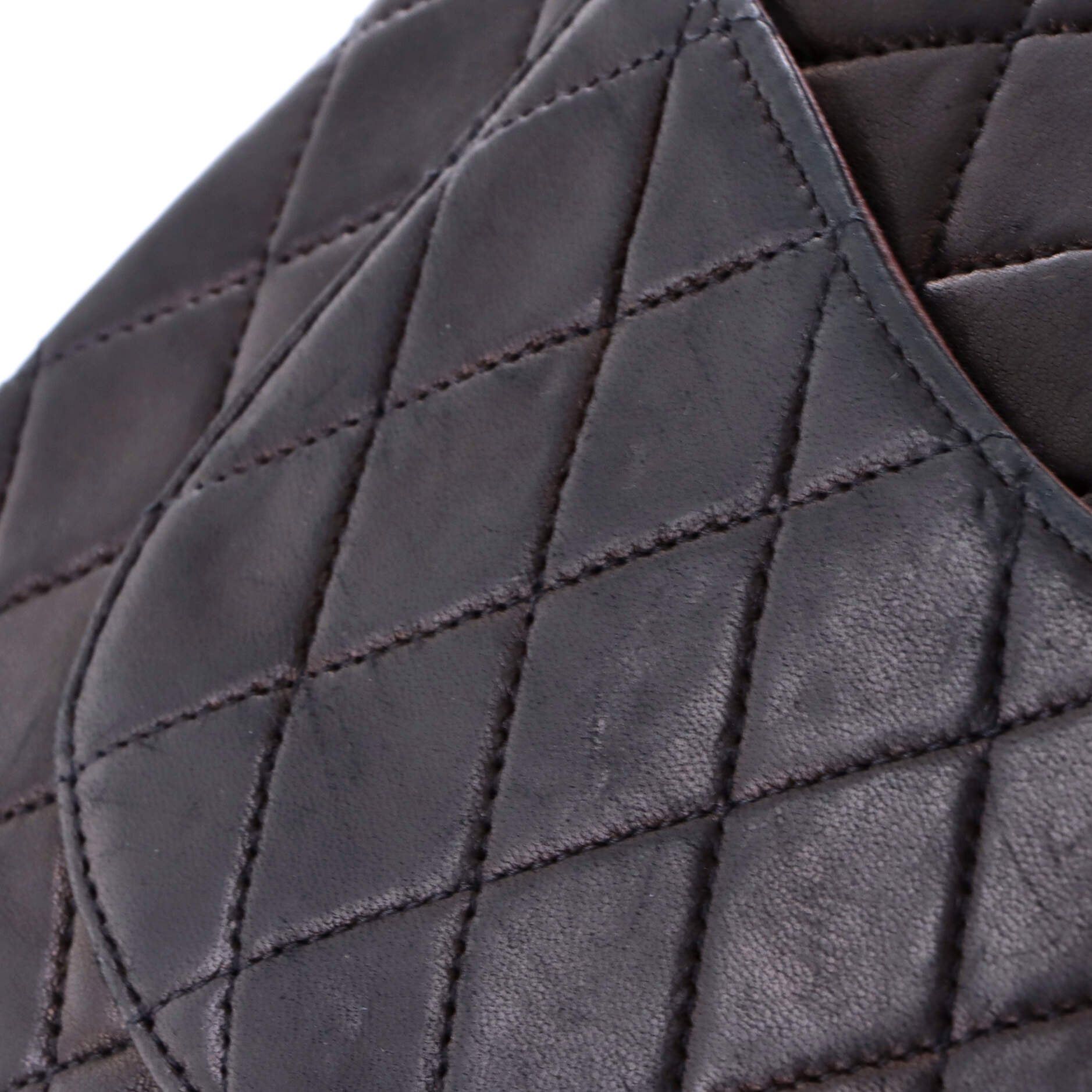 Chanel Vintage Classic Double Flap Bag Size ONE SIZE - 7 Thumbnail