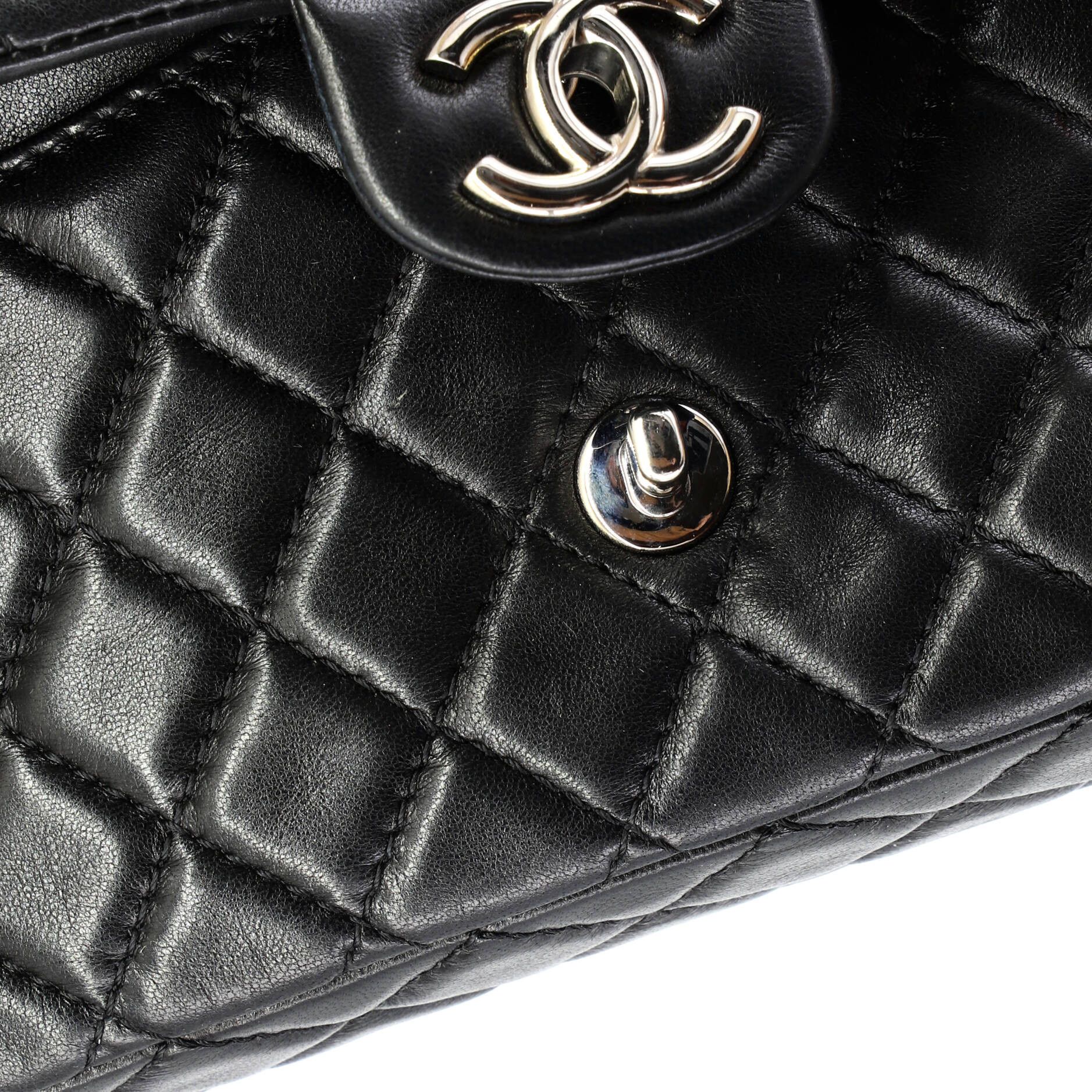 Chanel Vintage Classic Double Flap Bag Size ONE SIZE - 7 Thumbnail