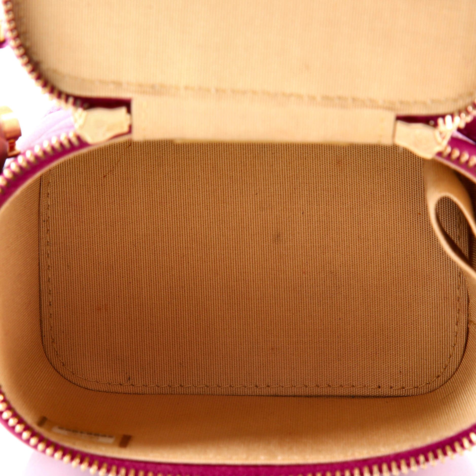 Chanel Pearl Crush Vanity Case with Chain Size ONE SIZE - 5 Thumbnail
