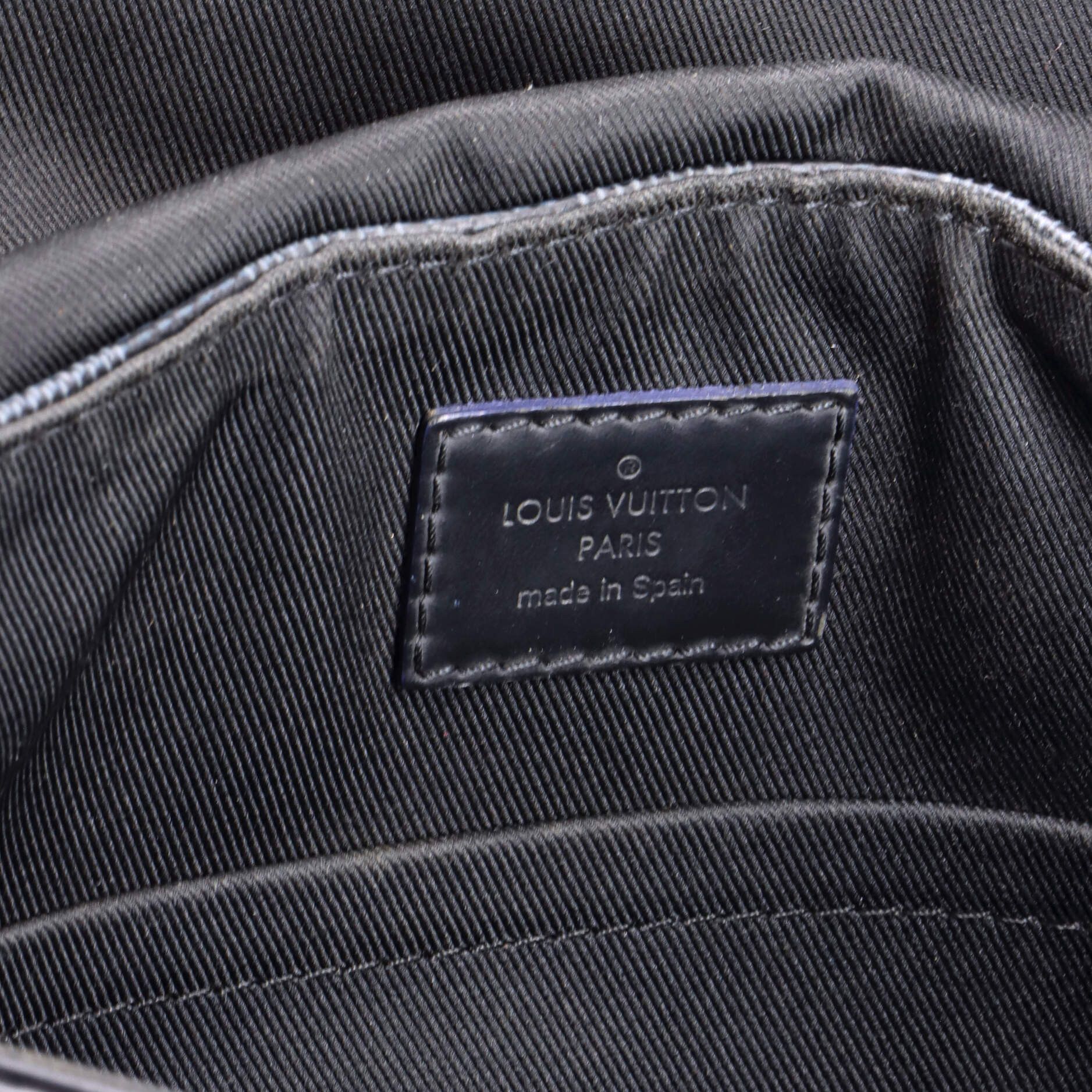 Louis Vuitton District NM Messenger Bag Size ONE SIZE - 8 Thumbnail