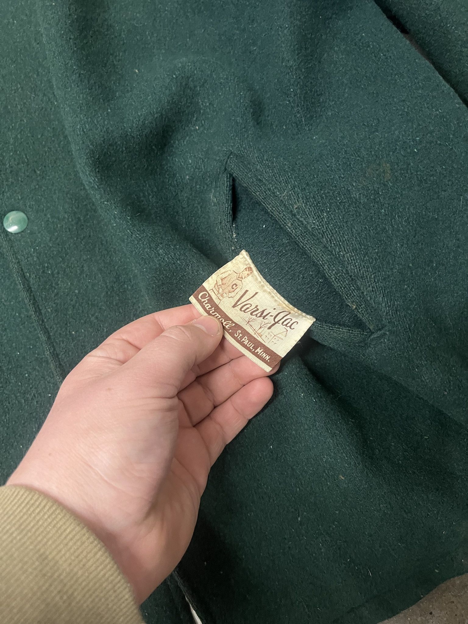 Carhartt × Vintage Vintage 1990s Mounds View High School Varsity jacket Size L/XL Size US L / EU 52-54 / 3 - 3 Thumbnail