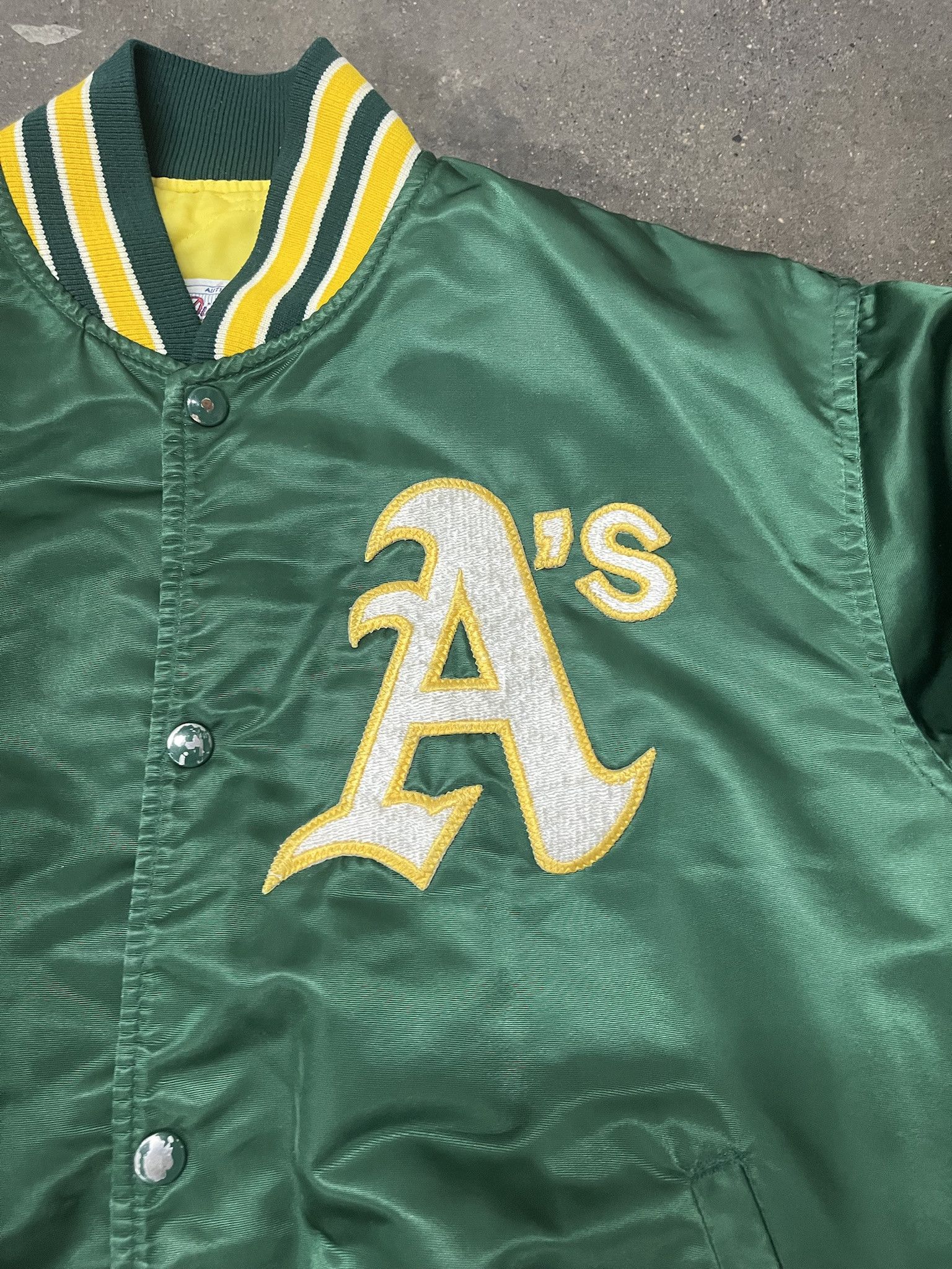 MLB × Starter × Vintage Vintage 1990s MLB Starter Diamond Collection Oakland A's Jacket Size L Size US L / EU 52-54 / 3 - 2 Thumbnail