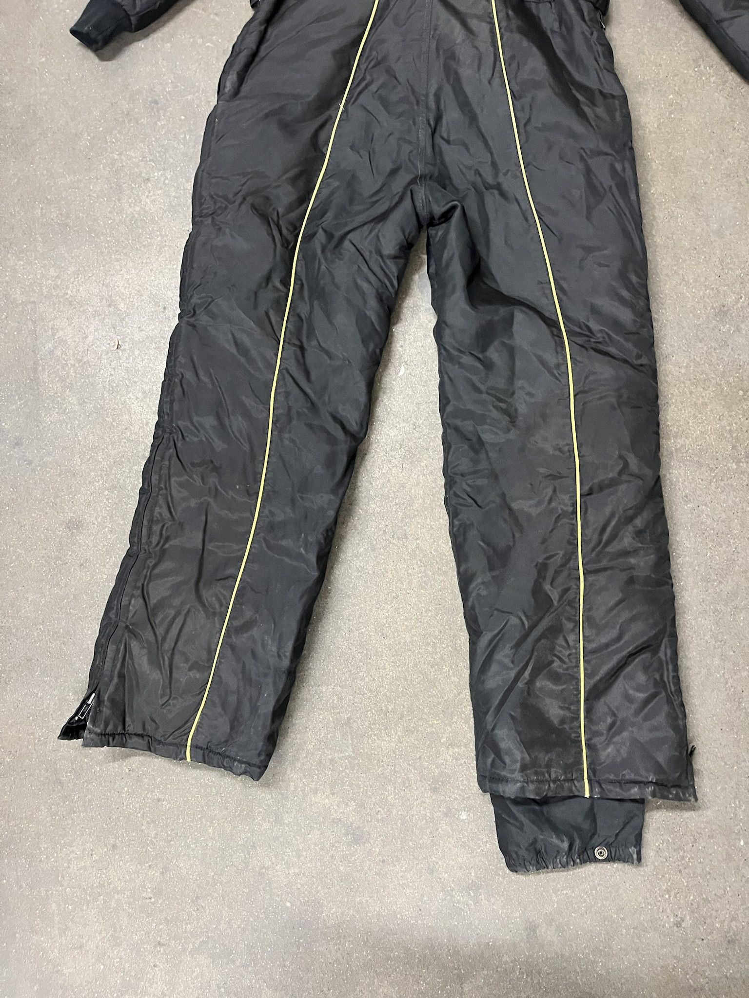 Carhartt × Vintage Vintage 1990s Arctic Cat Arcticwear One piece Snowsuit Coverall Size XL Size US XL / EU 56 / 4 - 7 Thumbnail