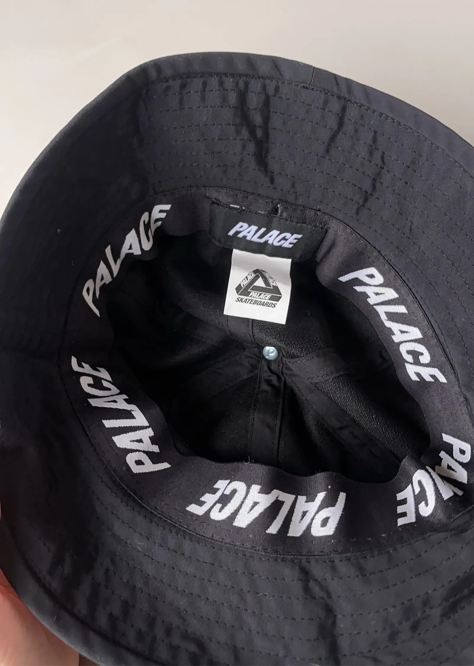 Palace Palace Binding Shell Bucket Hat Hat Size ONE SIZE - 3 Thumbnail