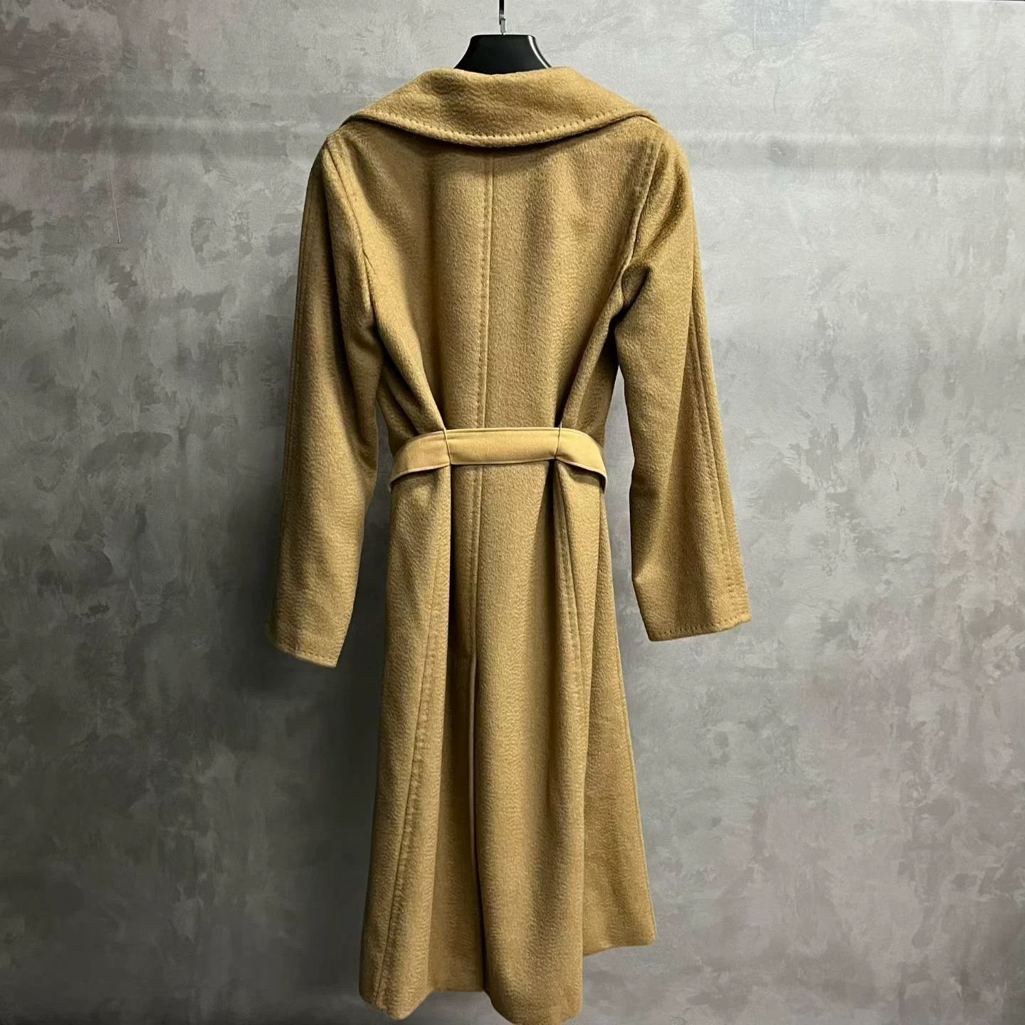 Max Mara Max Mara Brown Hoodie 36 Men Size US S / EU 44-46 / 1 - 5 Thumbnail