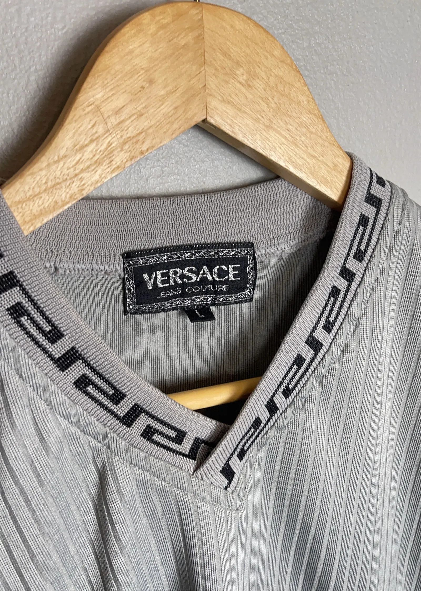 Versace Versace Jeans Couture Short Sleeve T-shirt Size L / US 10 / IT 46 - 2 Thumbnail