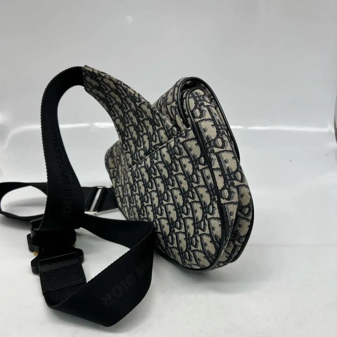 Dior Pre-loved Bag Very good condition Size ONE SIZE - 3 Thumbnail
