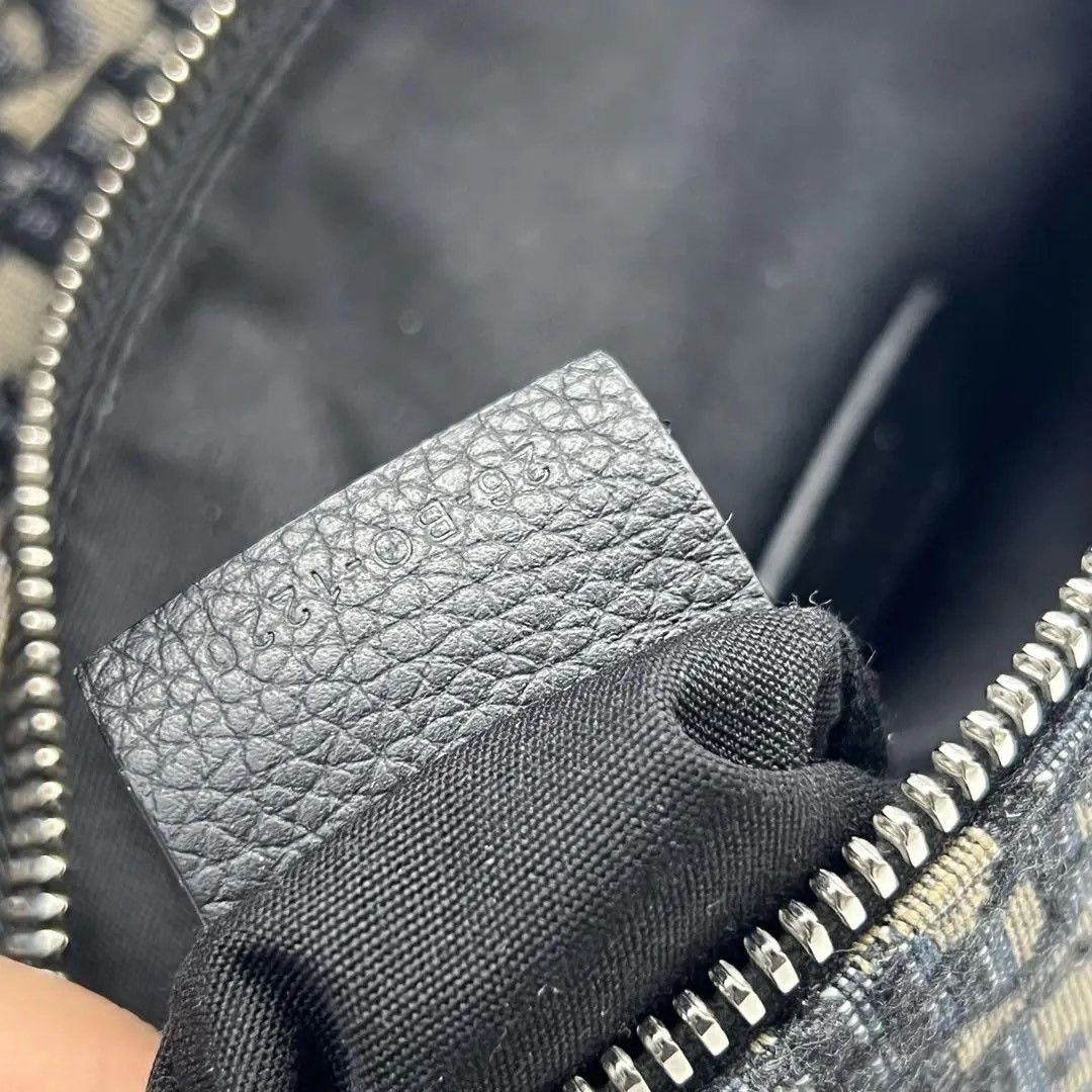 Dior Pre-loved Bag Very good condition Size ONE SIZE - 9 Thumbnail