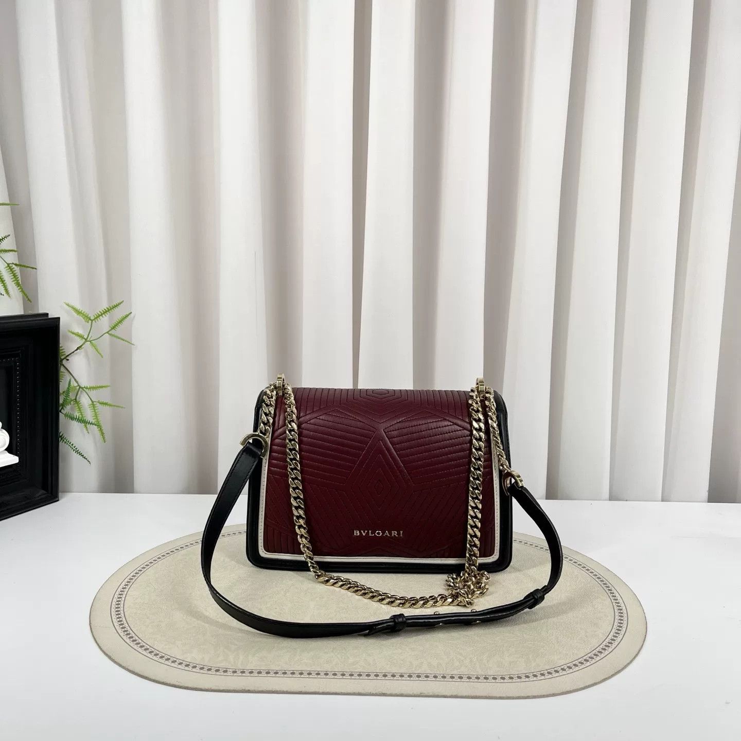 Bvlgari Pre-loved Bag Very good condition Size ONE SIZE - 2 Thumbnail