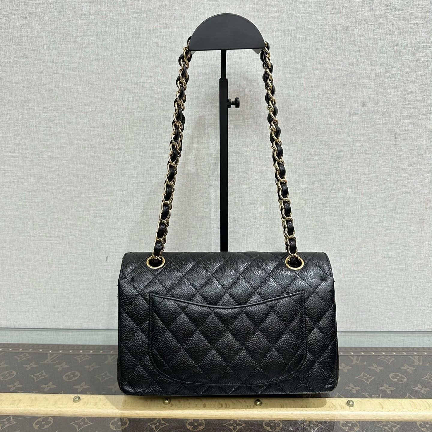 Chanel Pre-loved Bag Very good condition Size ONE SIZE - 3 Thumbnail