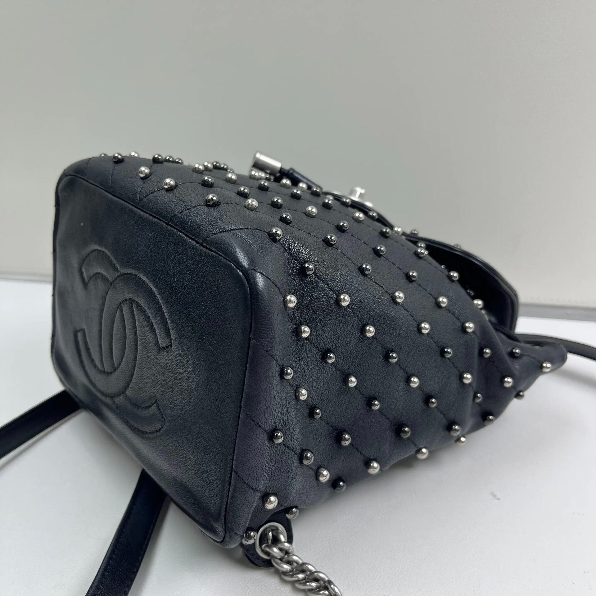 Chanel Pre-loved Bag Very good condition Size ONE SIZE - 6 Thumbnail
