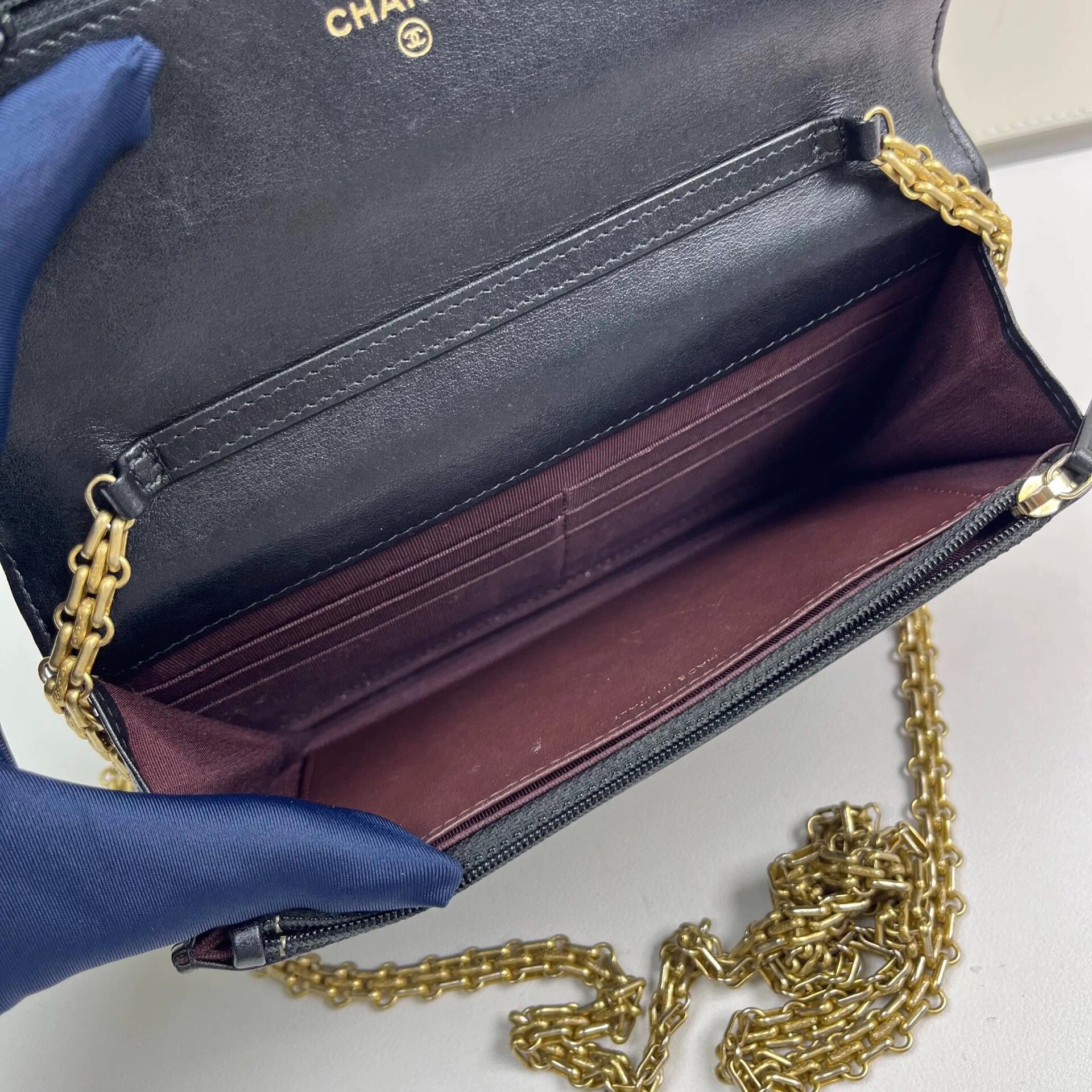 Chanel Pre-loved Bag Very good condition Size ONE SIZE - 9 Thumbnail