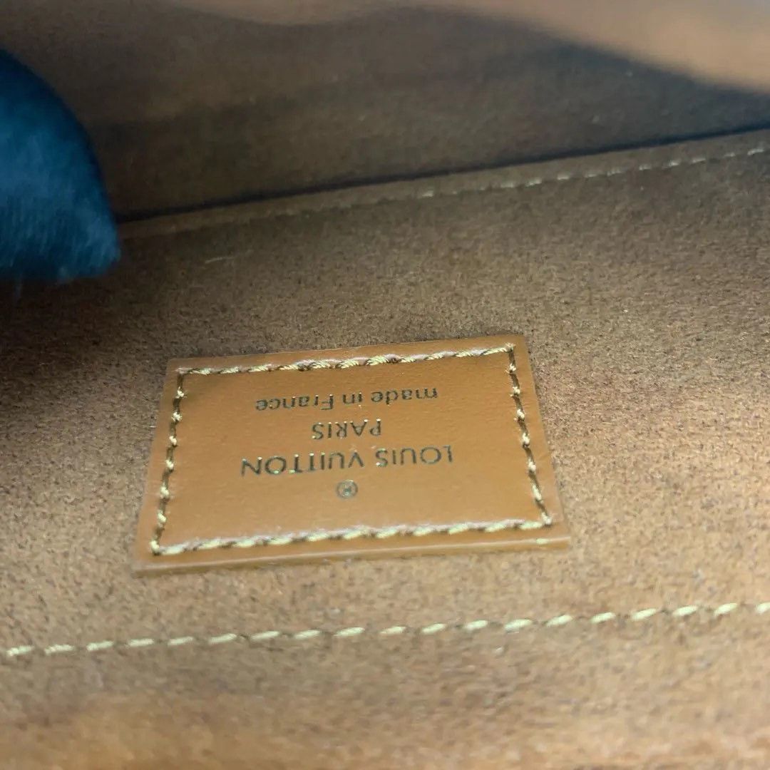 Louis Vuitton Pre-loved Bag Very good condition Size ONE SIZE - 8 Thumbnail