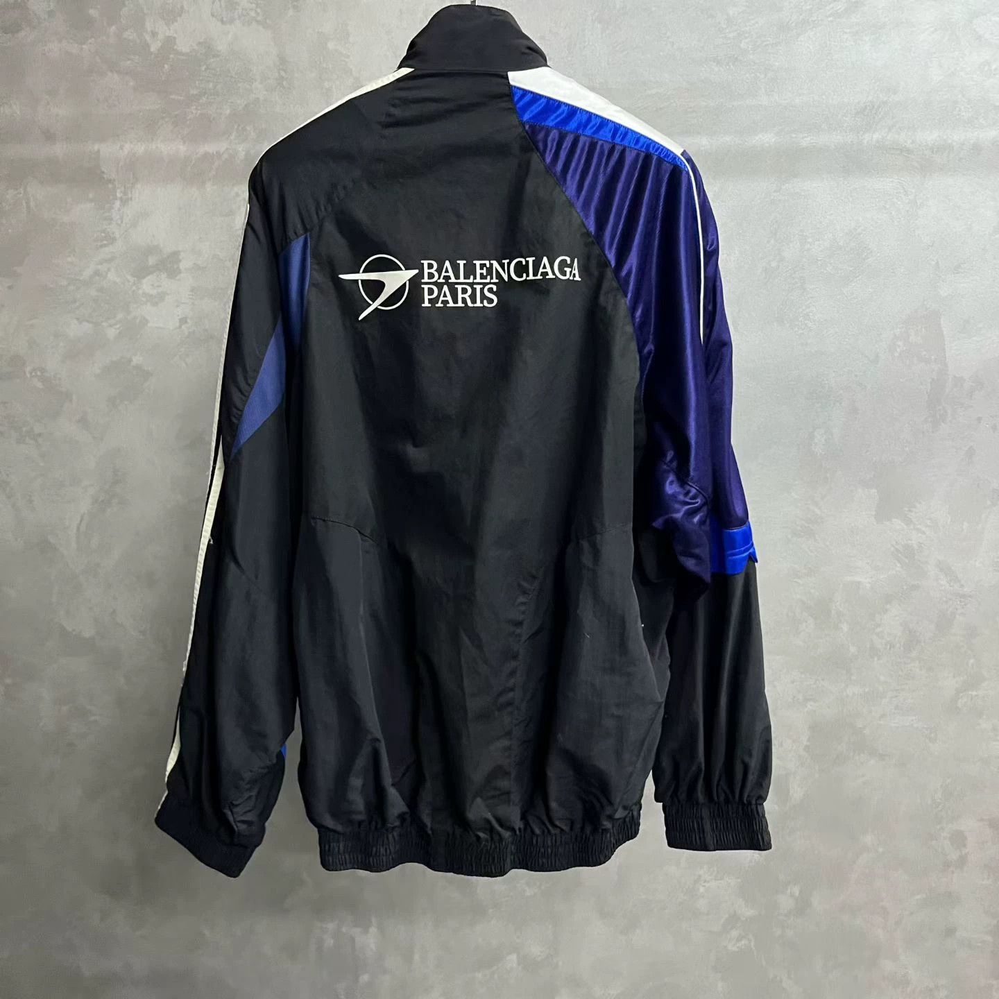 Balenciaga Balenciaga Patchwork Blue Hoodie XS Men Size US XS / EU 42 / 0 - 5 Thumbnail