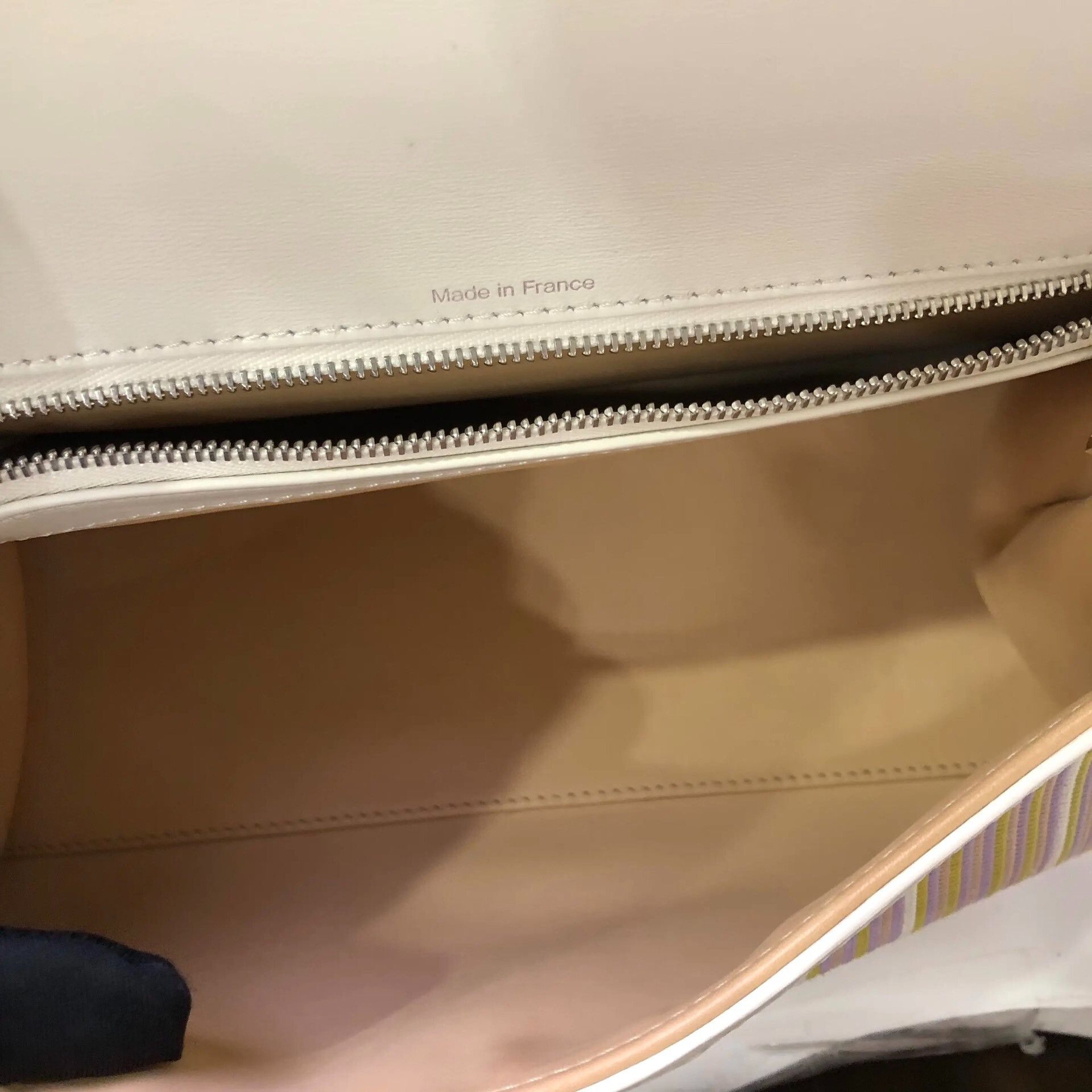 Louis Vuitton Pre-loved Bag Very good condition Size ONE SIZE - 9 Thumbnail