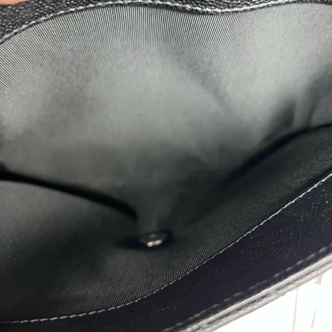Chanel Pre-loved Bag Very good condition Size ONE SIZE - 8 Thumbnail