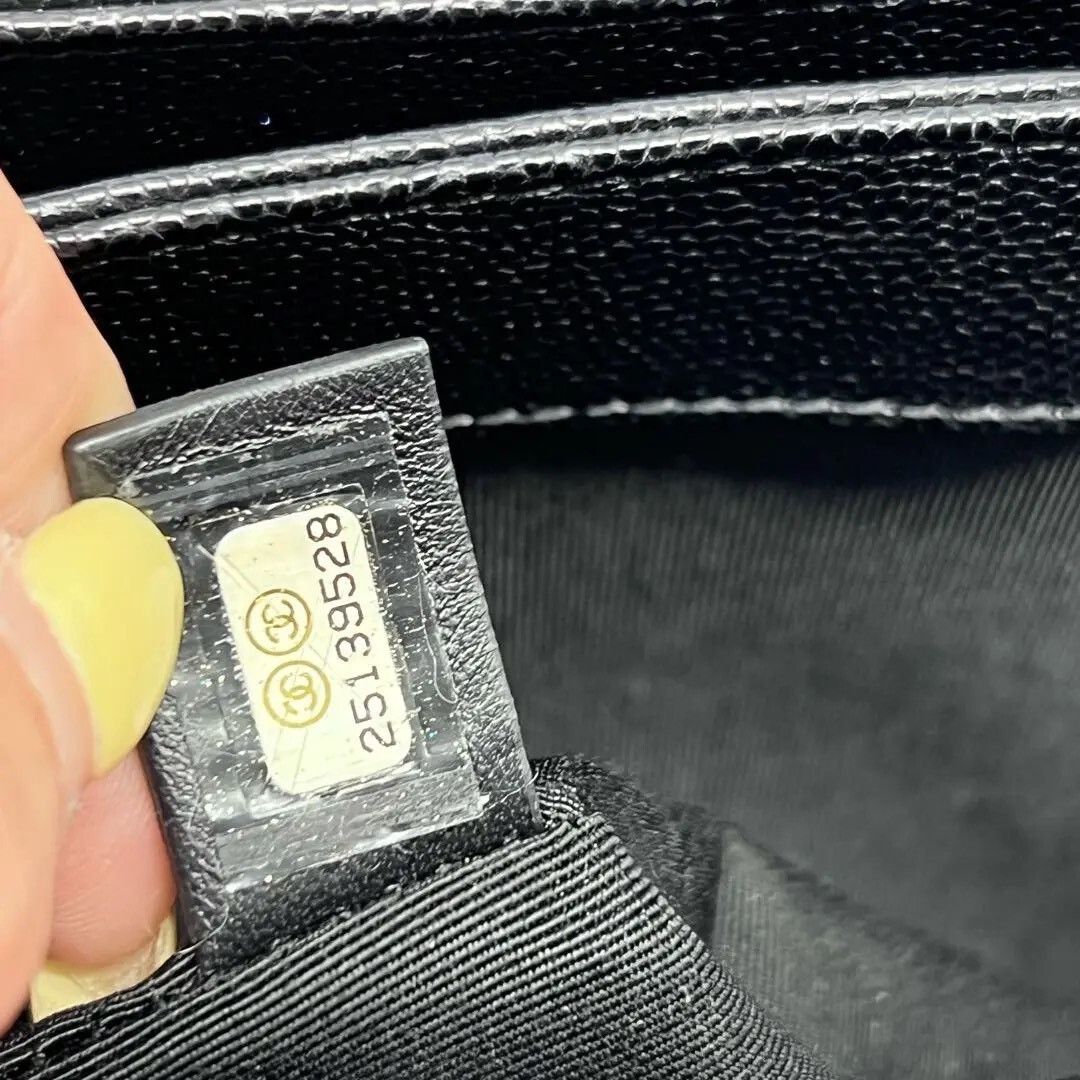 Chanel Pre-loved Bag Very good condition Size ONE SIZE - 9 Thumbnail