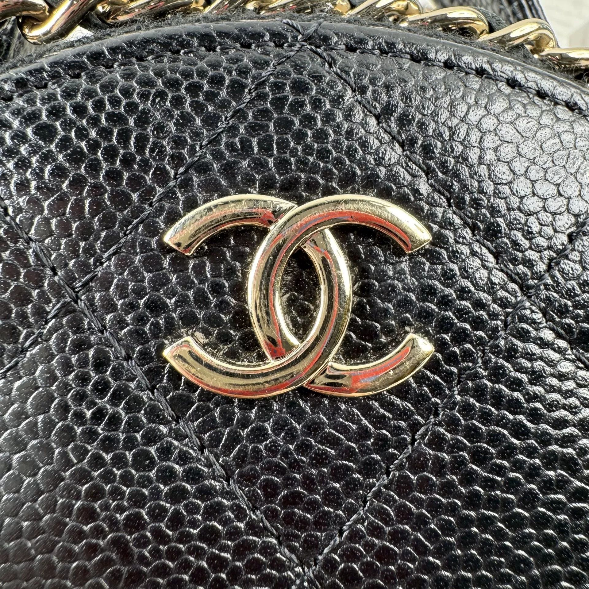 Chanel Pre-loved Bag Very good condition Size ONE SIZE - 9 Thumbnail