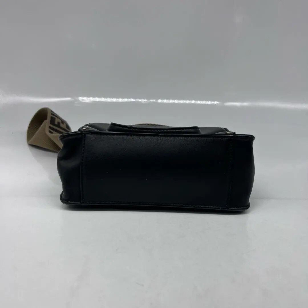 Fendi Pre-loved Bag Very good condition Size ONE SIZE - 6 Thumbnail