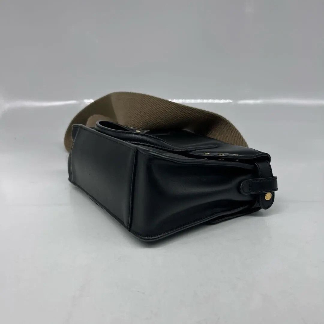 Fendi Pre-loved Bag Very good condition Size ONE SIZE - 7 Thumbnail