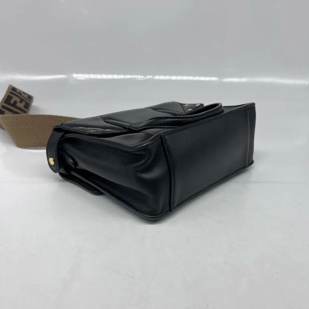 Fendi Pre-loved Bag Very good condition Size ONE SIZE - 8 Thumbnail