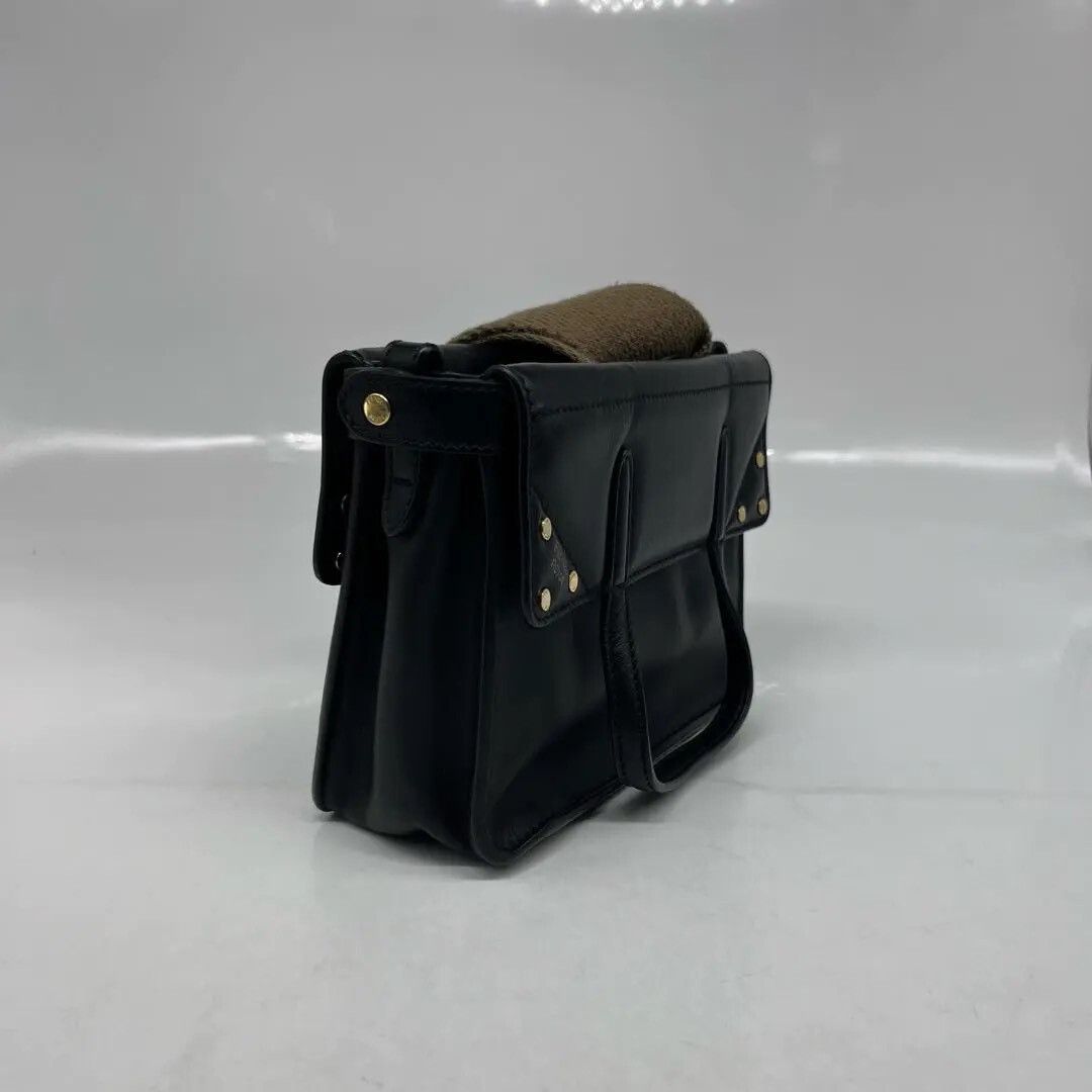 Fendi Pre-loved Bag Very good condition Size ONE SIZE - 3 Thumbnail