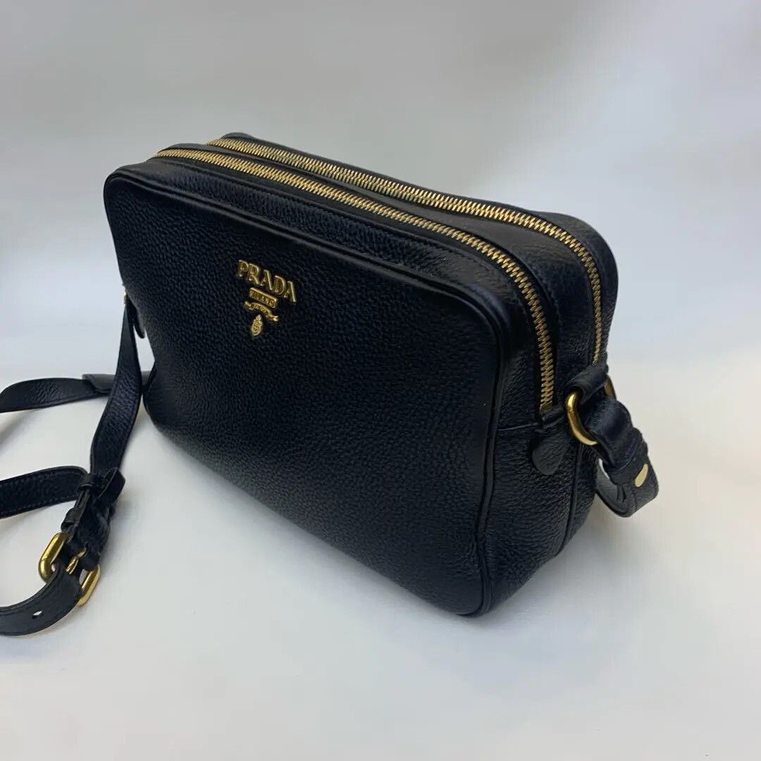 Prada Pre-loved Bag Very good condition Size ONE SIZE - 3 Thumbnail