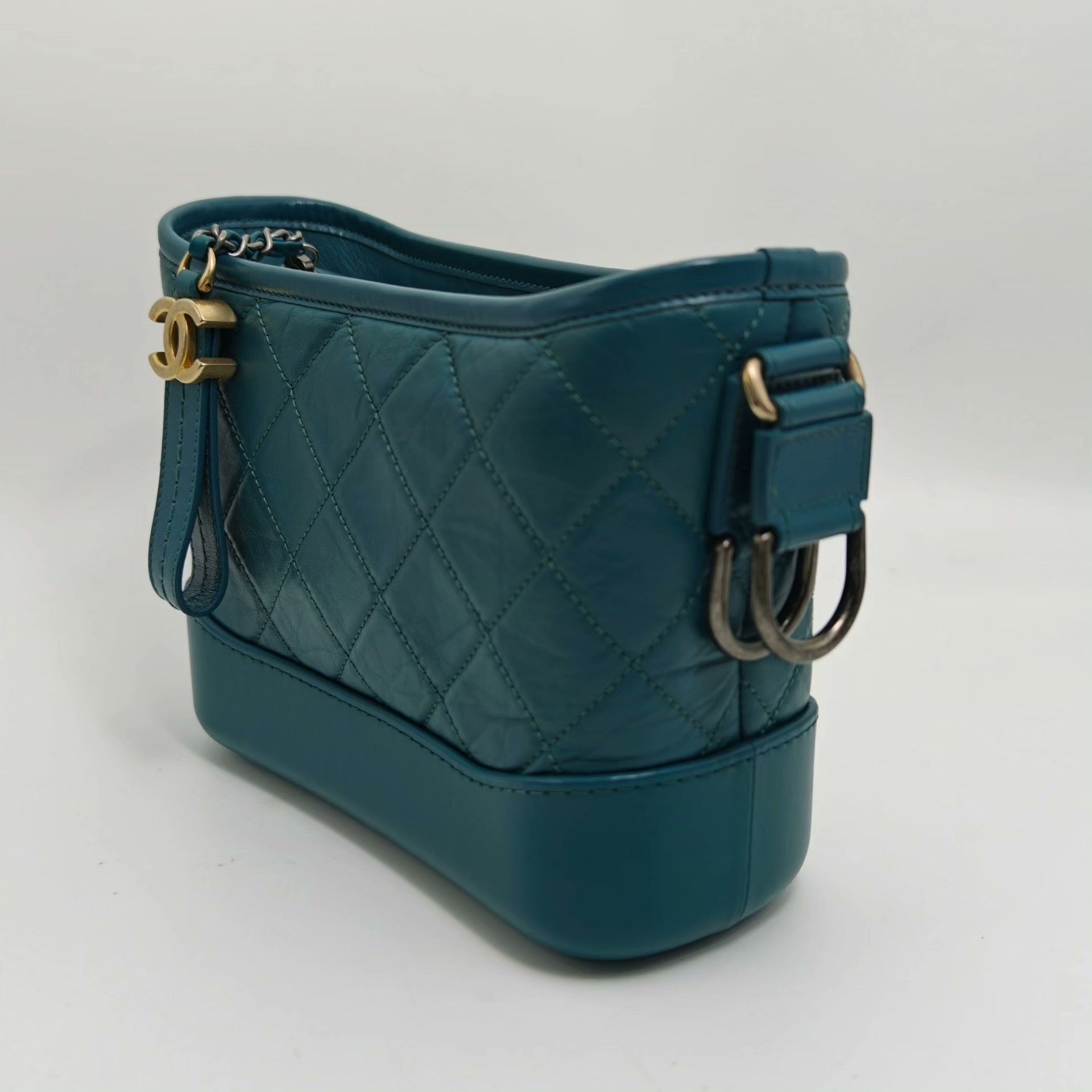 Chanel Pre-loved Bag Very good condition Size ONE SIZE - 4 Thumbnail