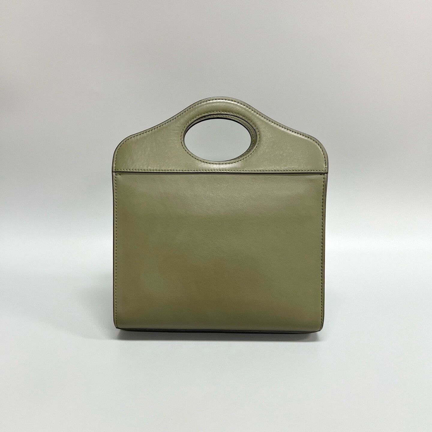 Burberry Pre-loved Bag Very good condition Size ONE SIZE - 2 Thumbnail