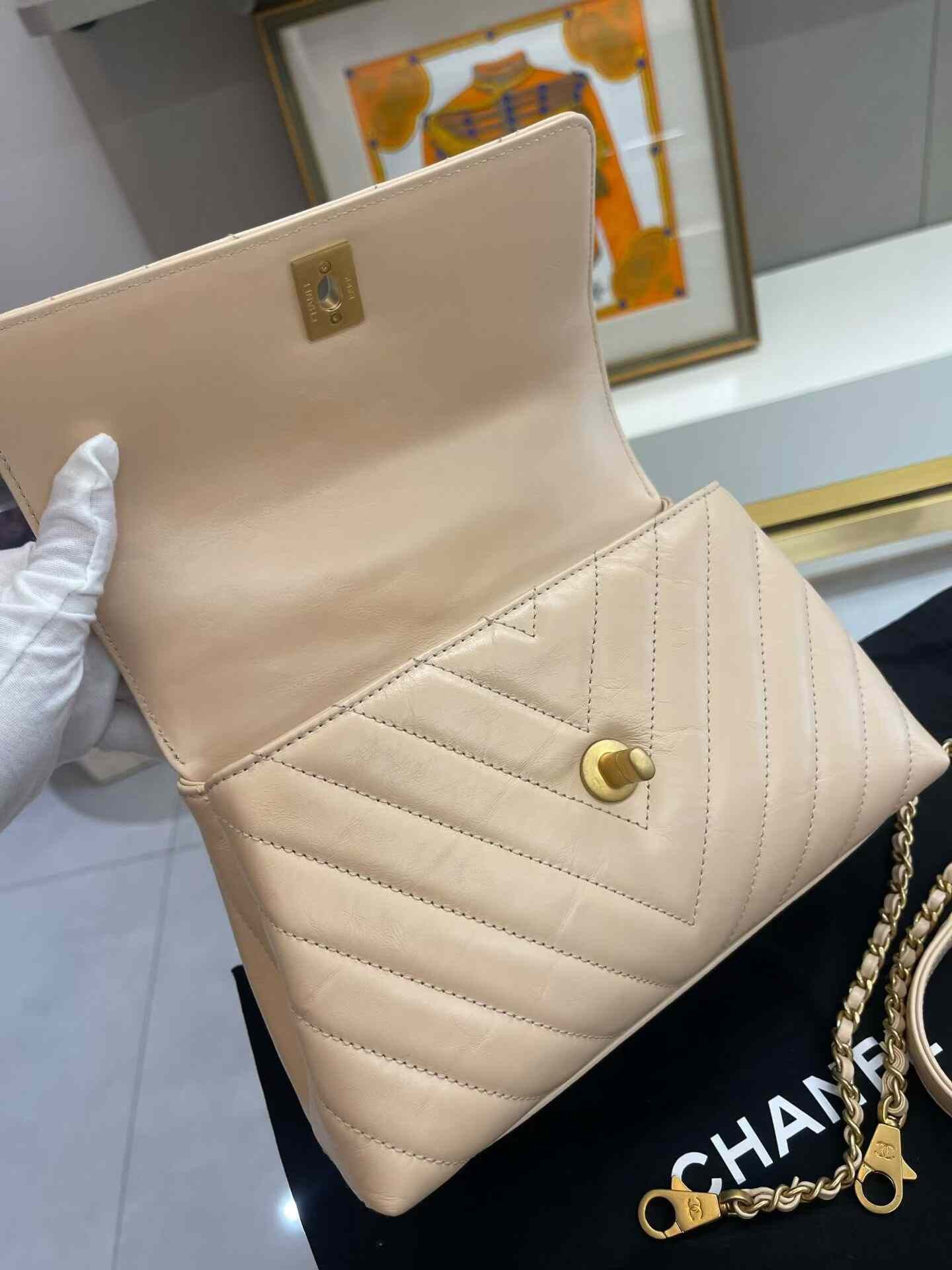 Chanel Pre-loved Bag Very good condition Size ONE SIZE - 8 Thumbnail