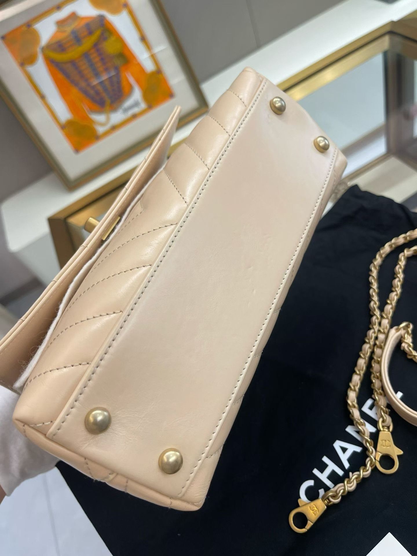 Chanel Pre-loved Bag Very good condition Size ONE SIZE - 6 Thumbnail