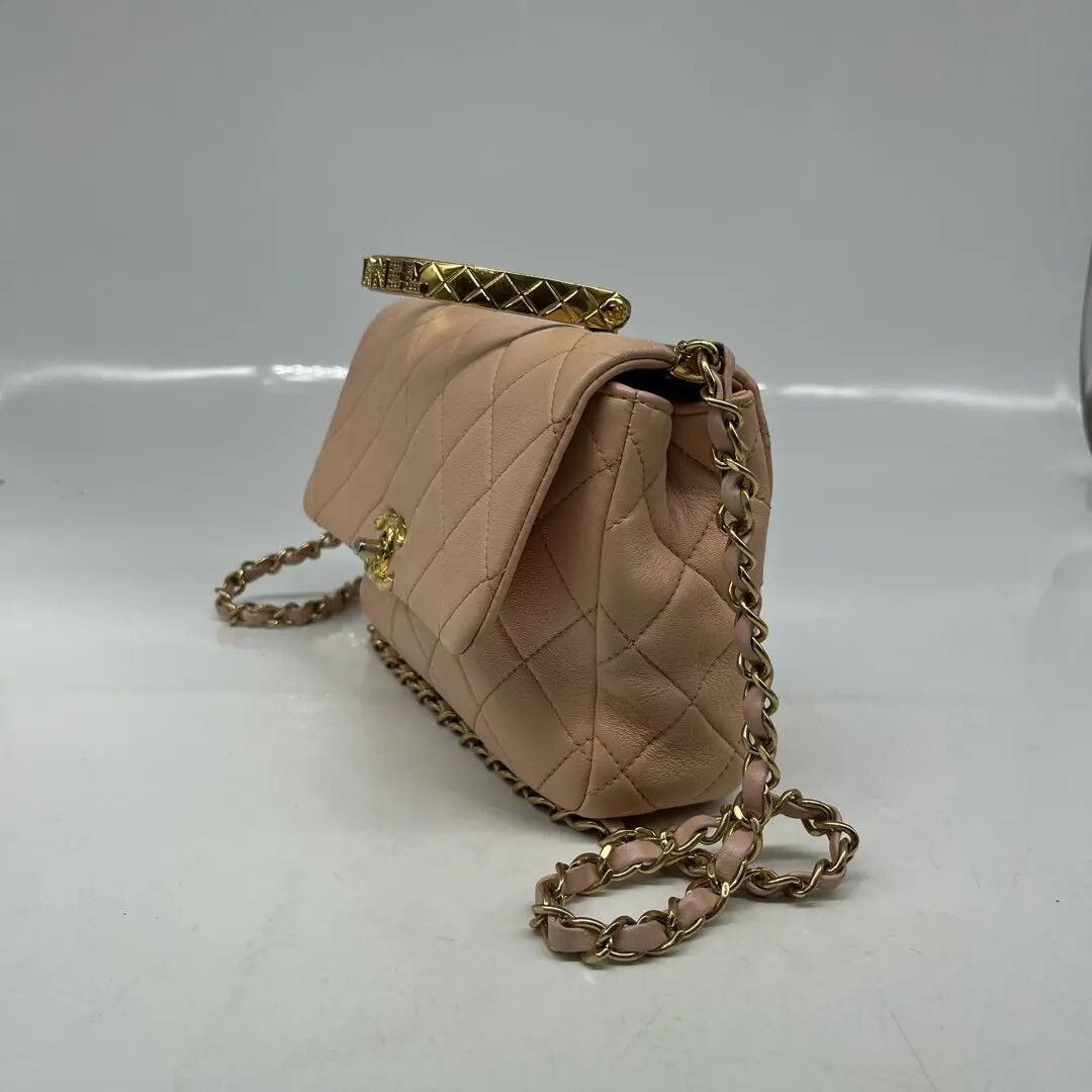 Chanel Pre-loved Bag Very good condition Size ONE SIZE - 2 Thumbnail