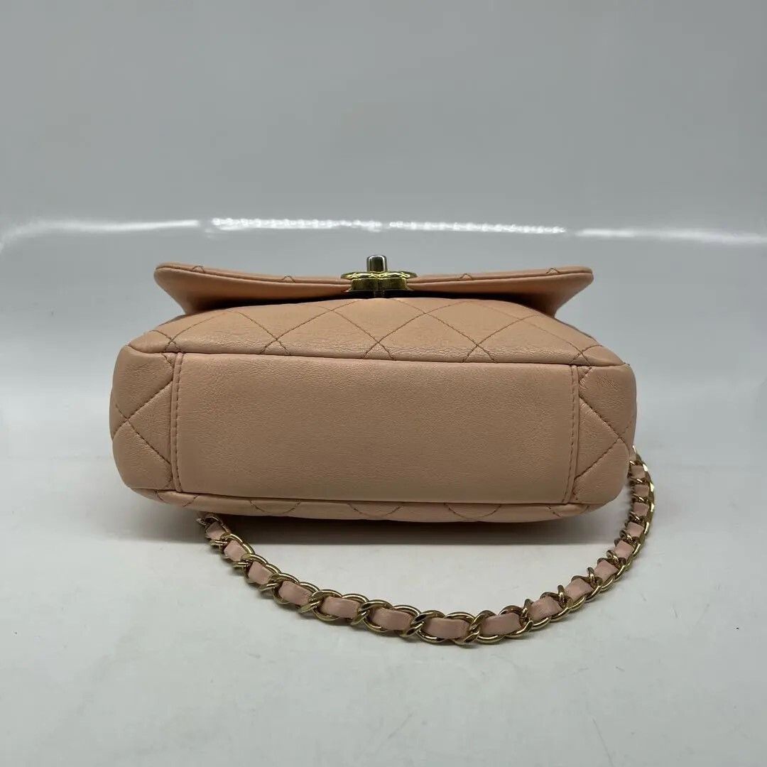 Chanel Pre-loved Bag Very good condition Size ONE SIZE - 5 Thumbnail