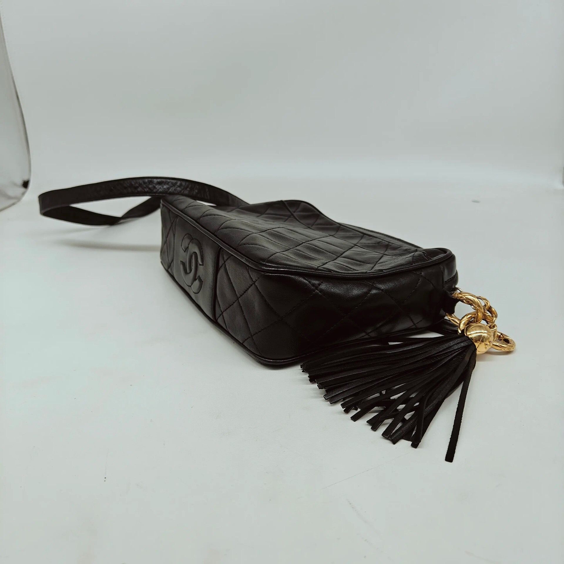 Chanel Pre-loved Bag Very good condition Size ONE SIZE - 4 Thumbnail