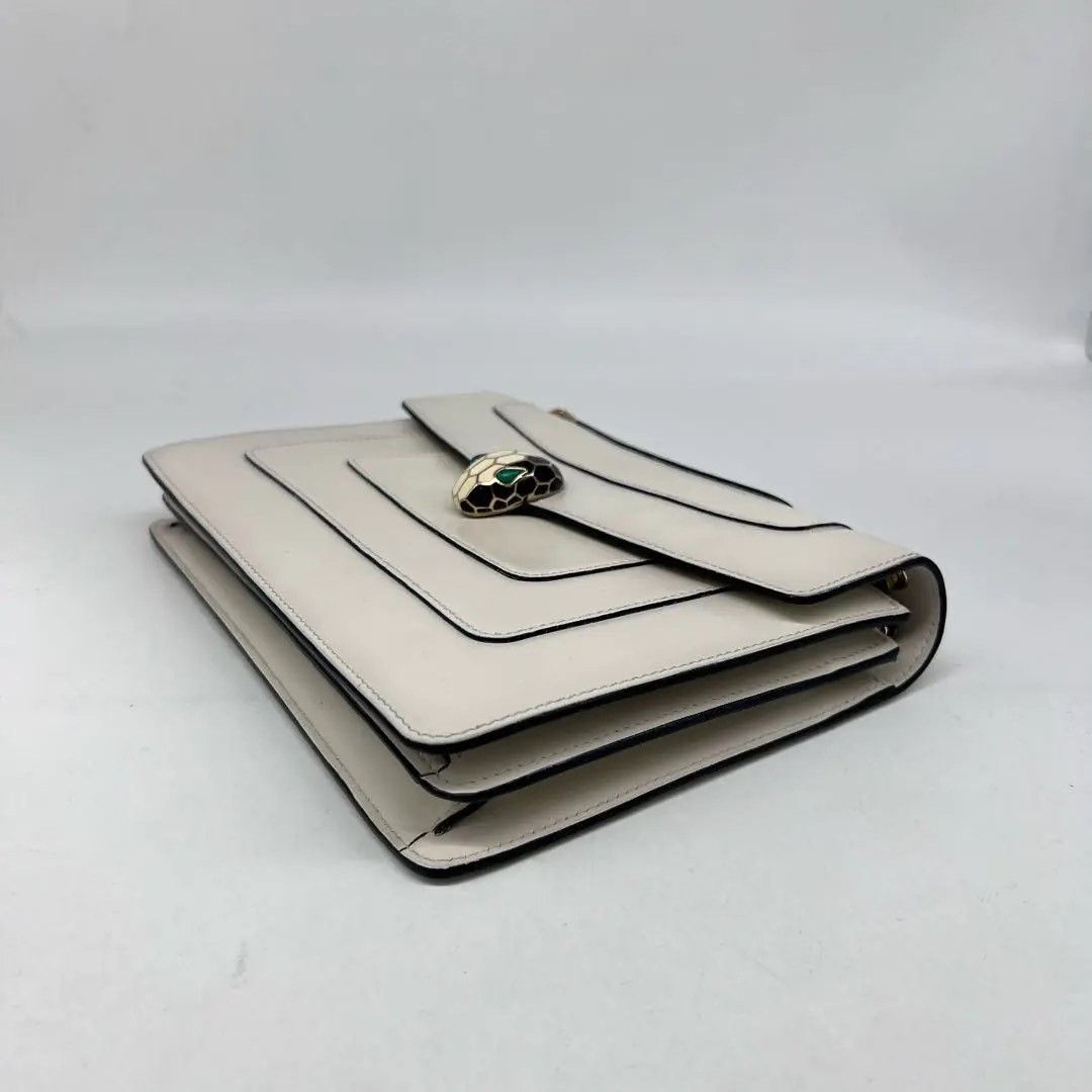 Bvlgari Pre-loved Bag Very good condition Size ONE SIZE - 8 Thumbnail