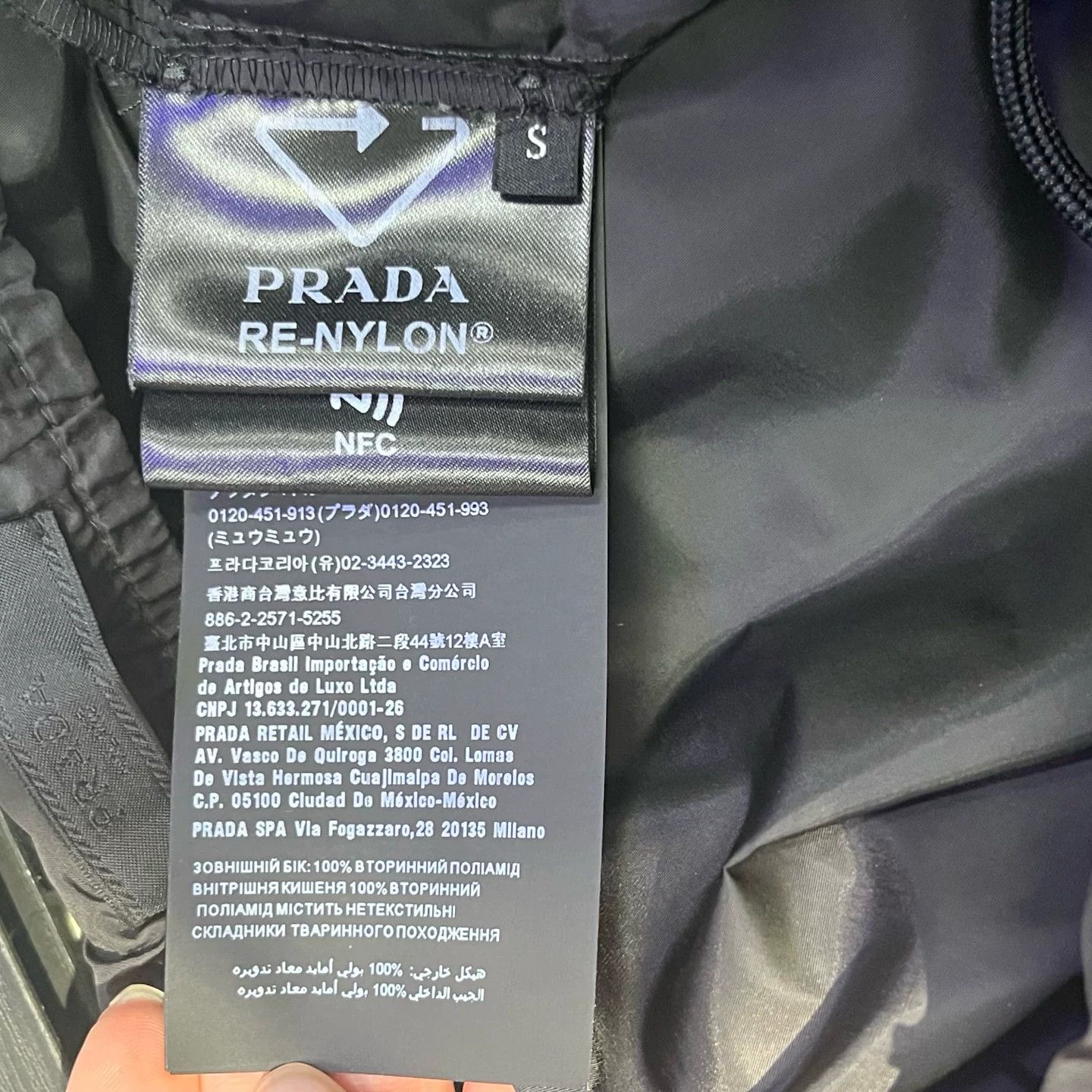 Prada Prada Black T-Shirt S Women Size S / US 4 / IT 40 - 4 Thumbnail