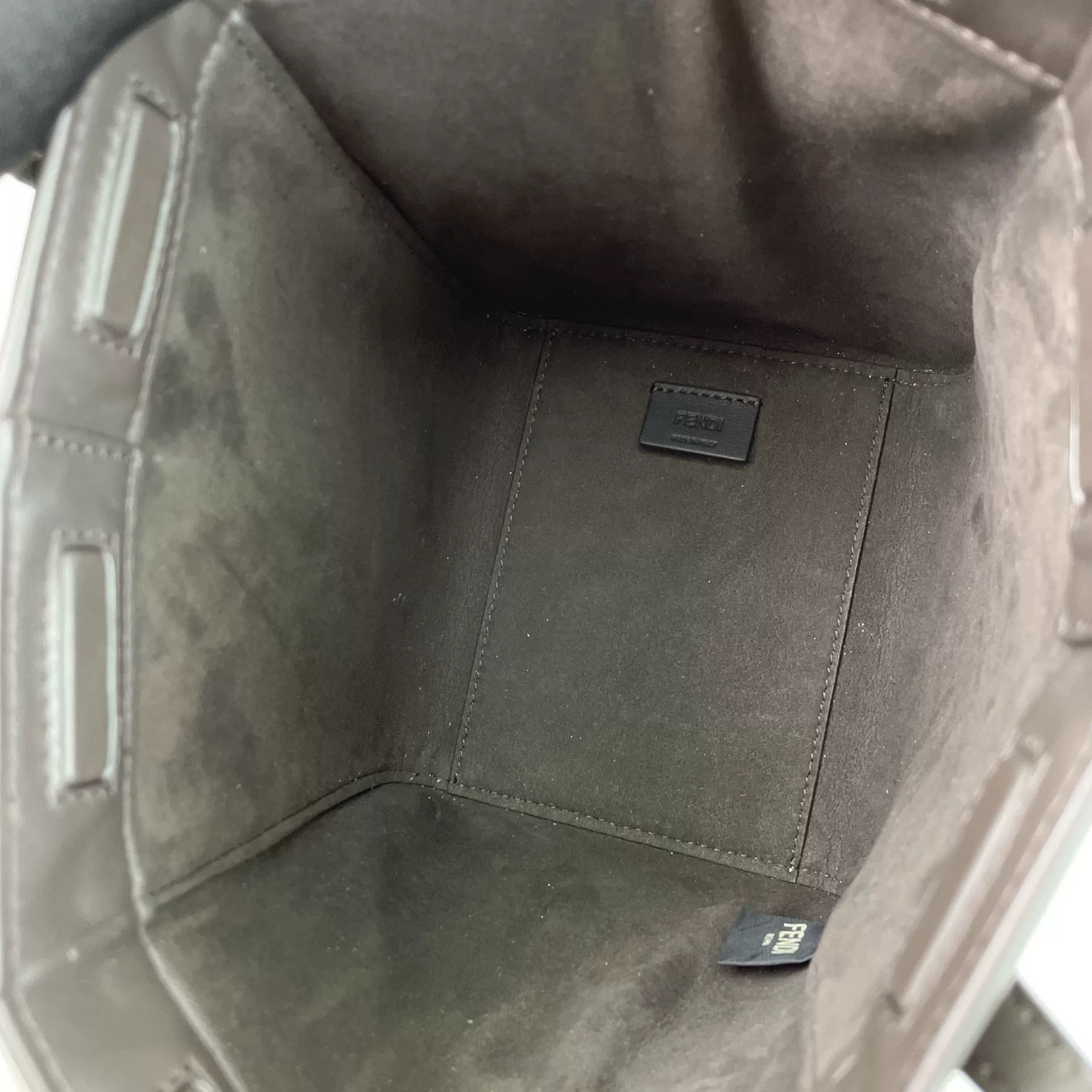 Fendi Pre-loved Bag Very good condition Size ONE SIZE - 7 Thumbnail