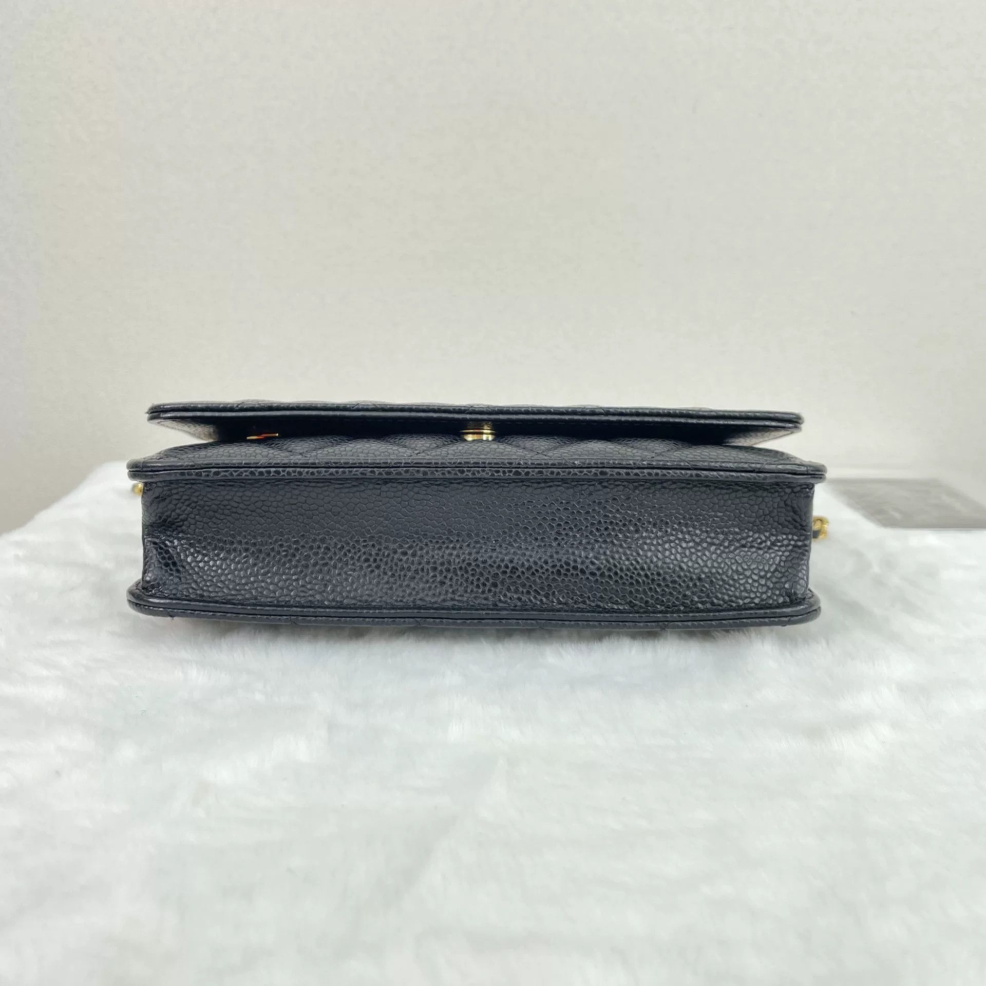 Chanel Pre-loved Bag Very good condition Size ONE SIZE - 3 Thumbnail
