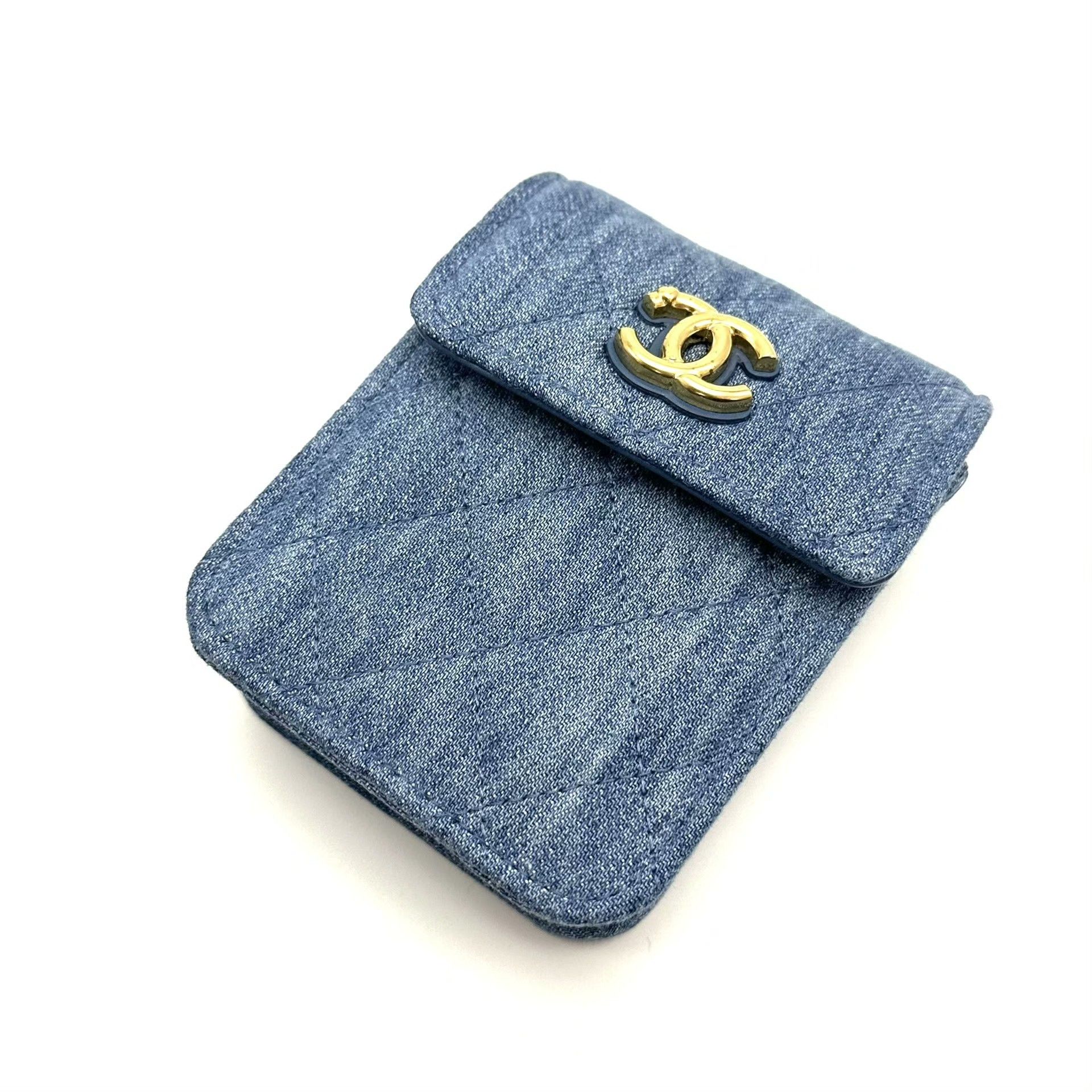 Chanel Pre-loved Bag Very good condition Size ONE SIZE - 6 Thumbnail
