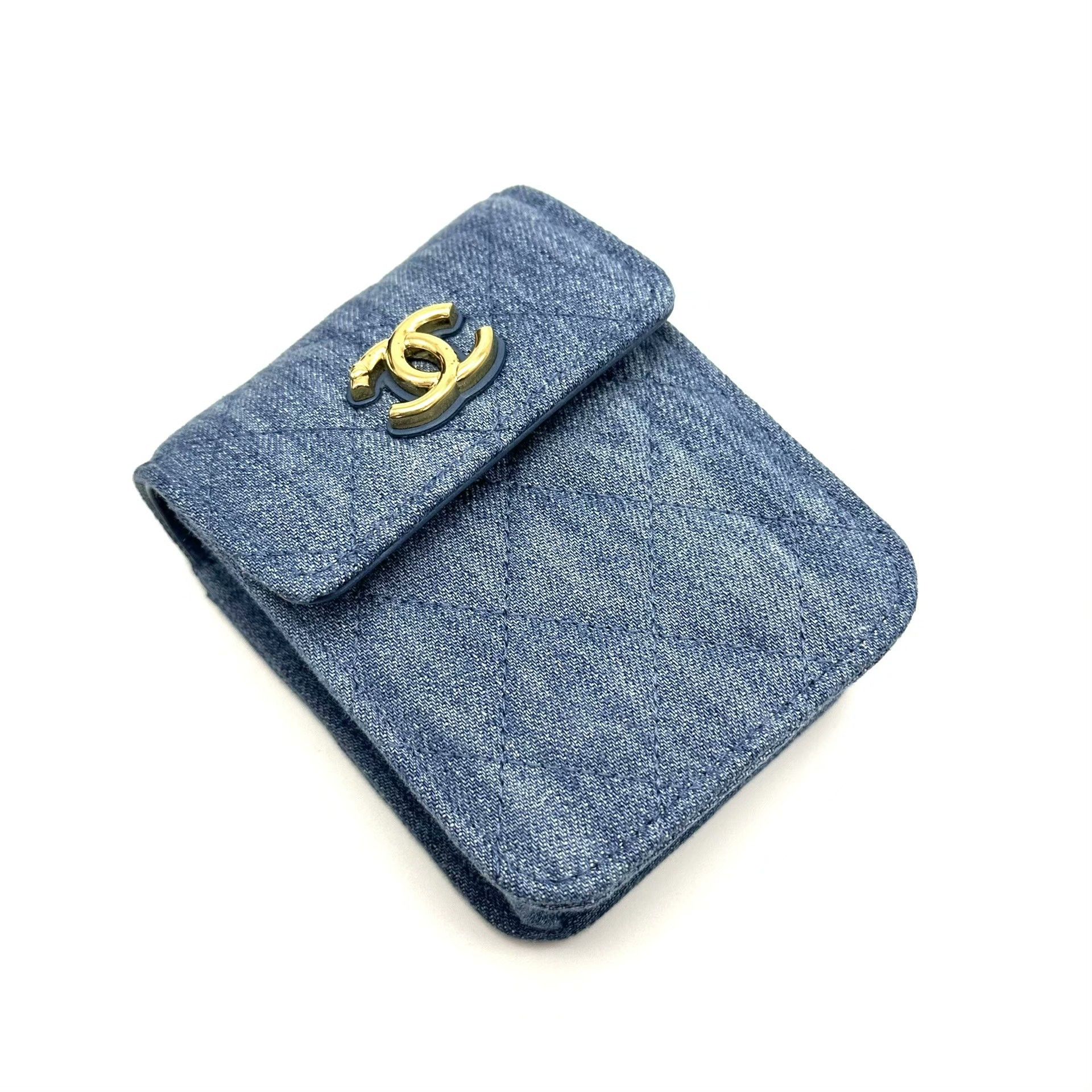 Chanel Pre-loved Bag Very good condition Size ONE SIZE - 4 Thumbnail