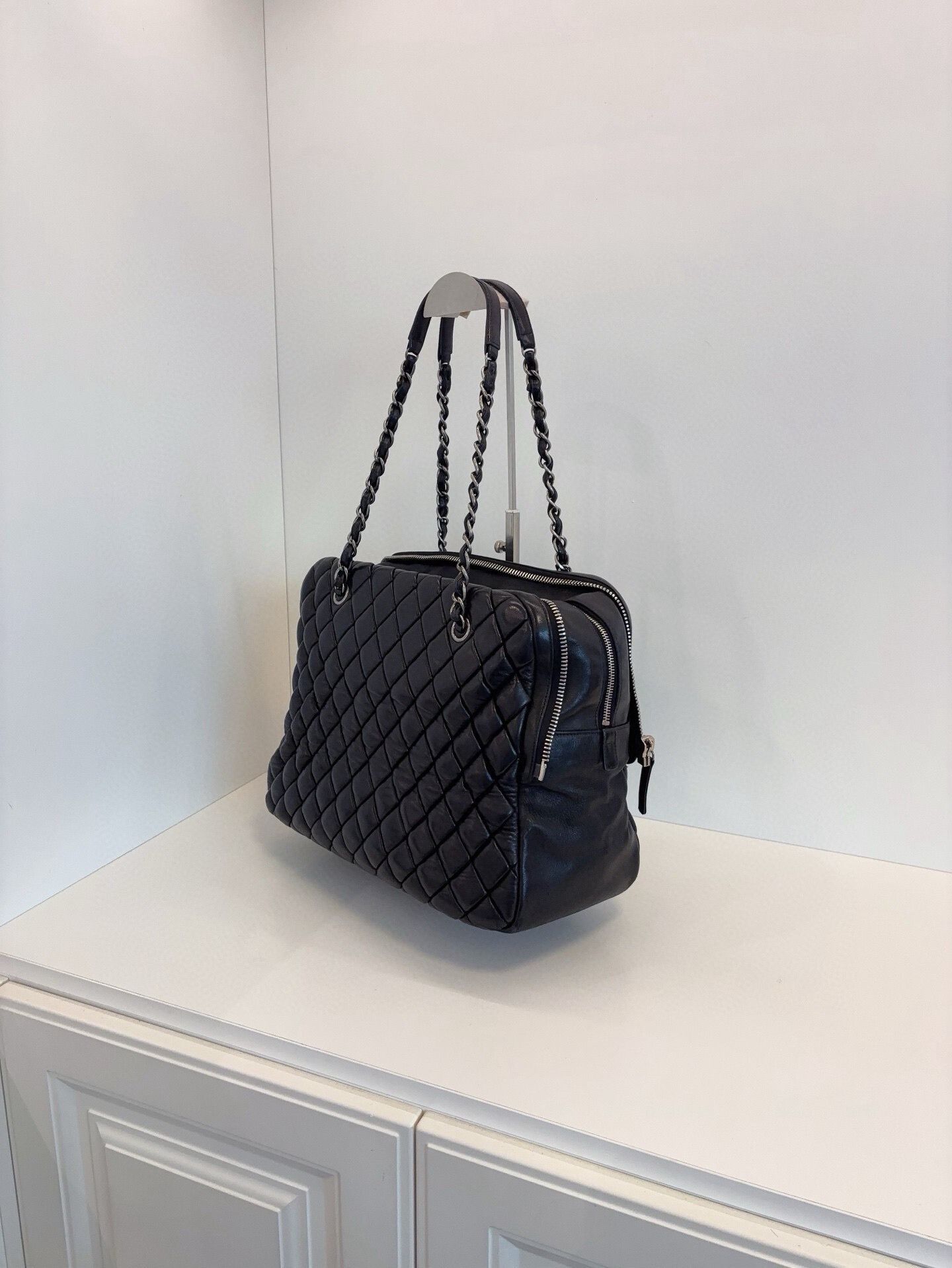 Chanel Pre-loved Bag Very good condition Size ONE SIZE - 3 Thumbnail